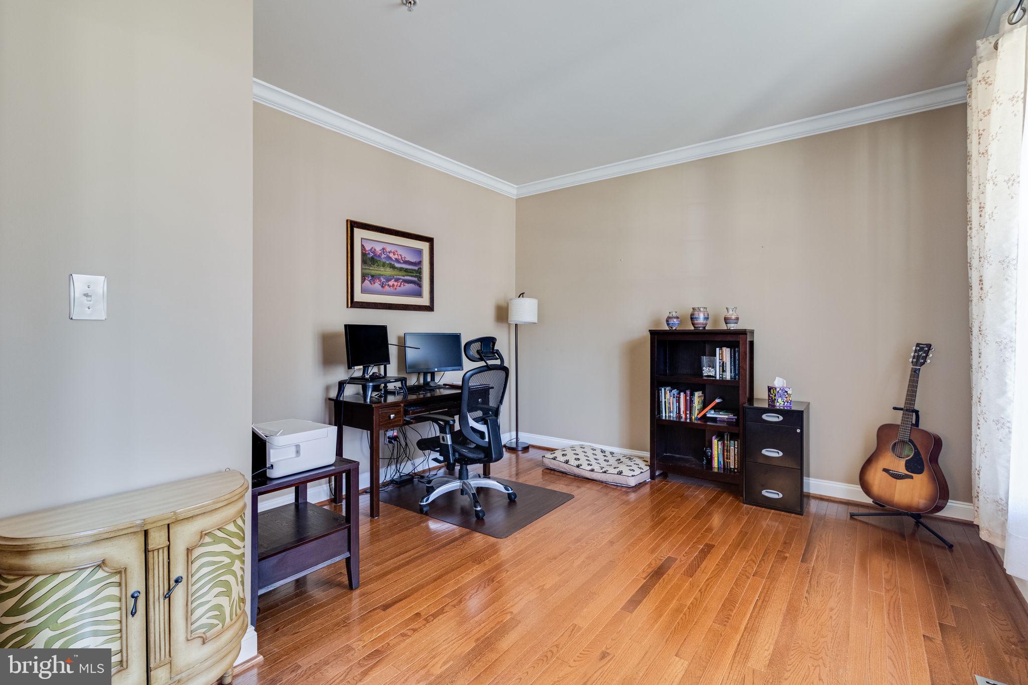 BROAD CREEK - Residential