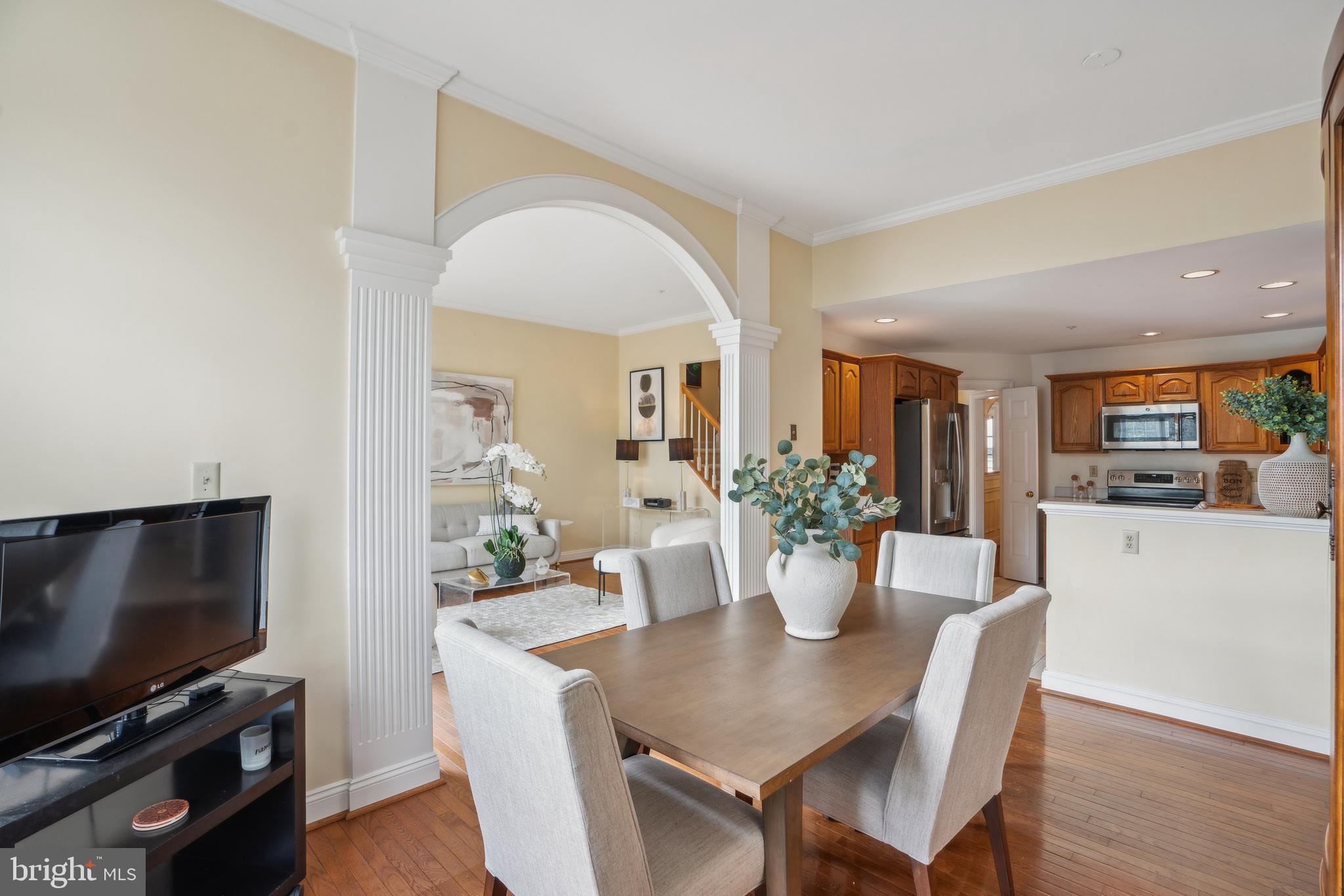 WOODMORE - Residential