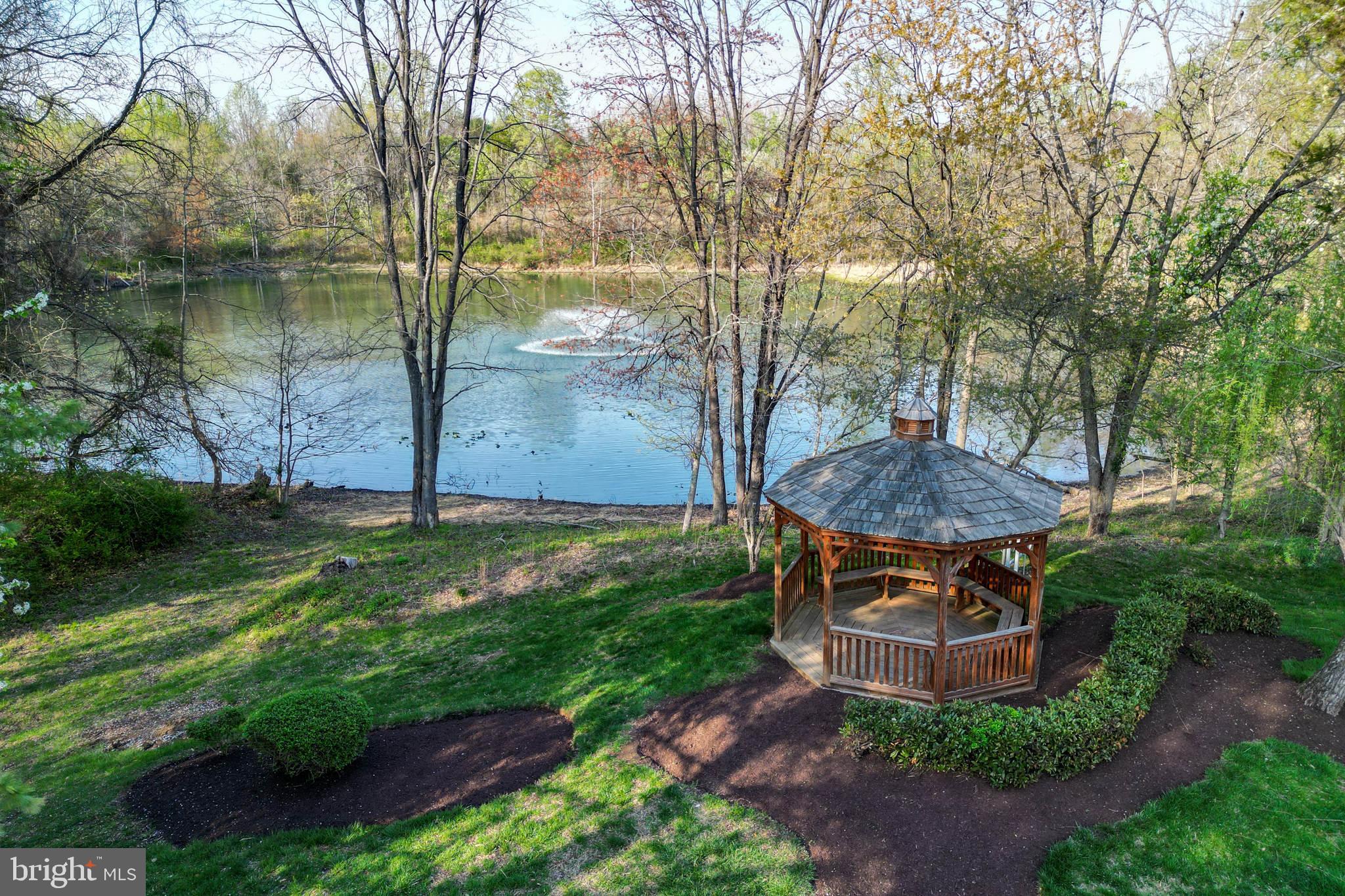 WOODMORE - Residential