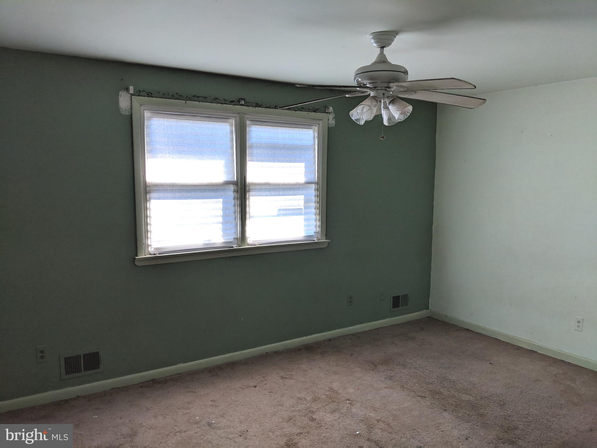 VILLAGE OF OLD HARFORD - Residential