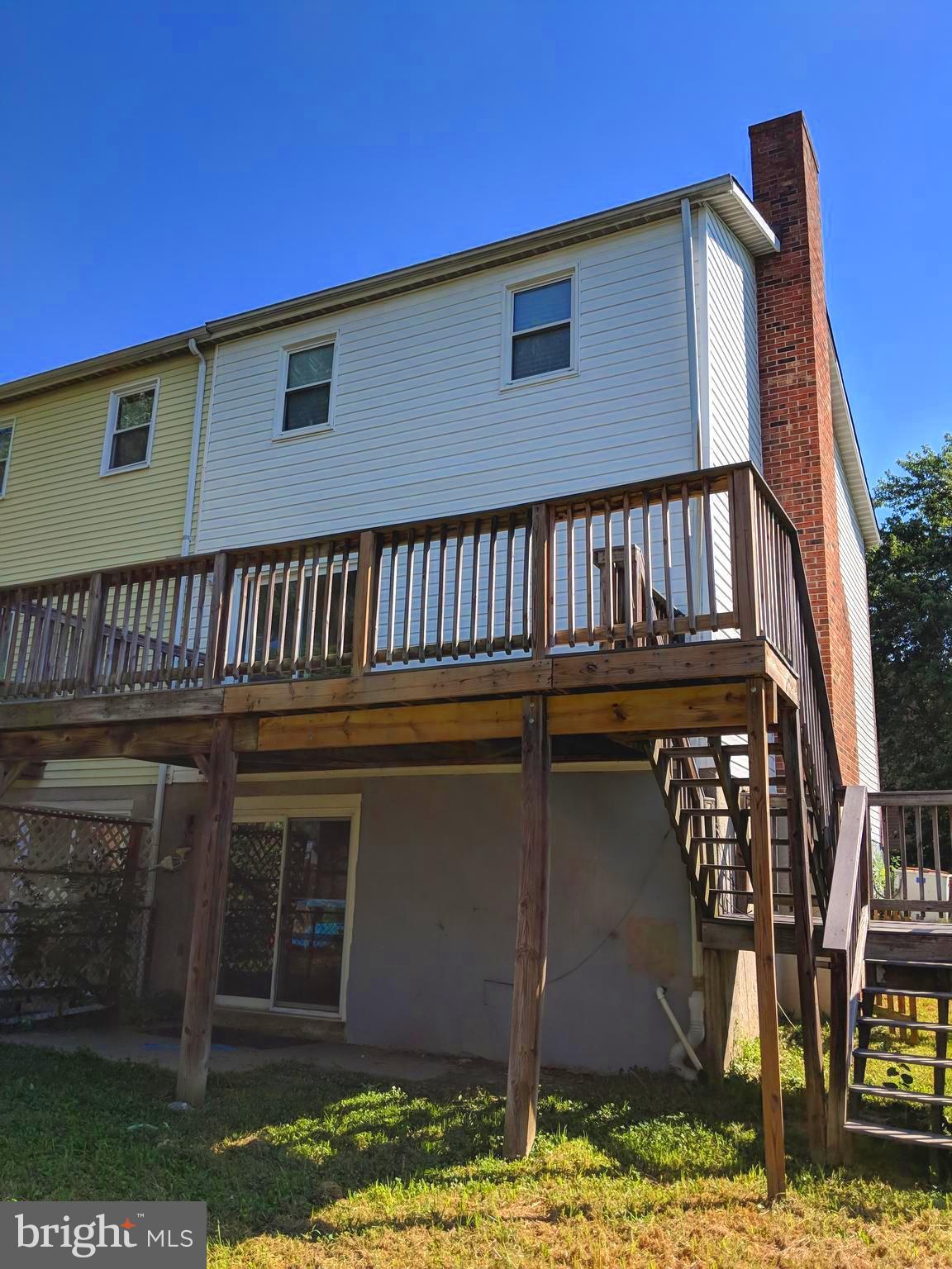 VILLAGE OF OLD HARFORD - Residential