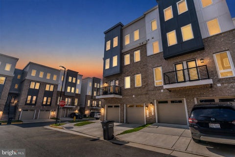 Photo of 15503 Smoke Box Way, WOODBRIDGE, VA 22191 (MLS # VAPW2129716)