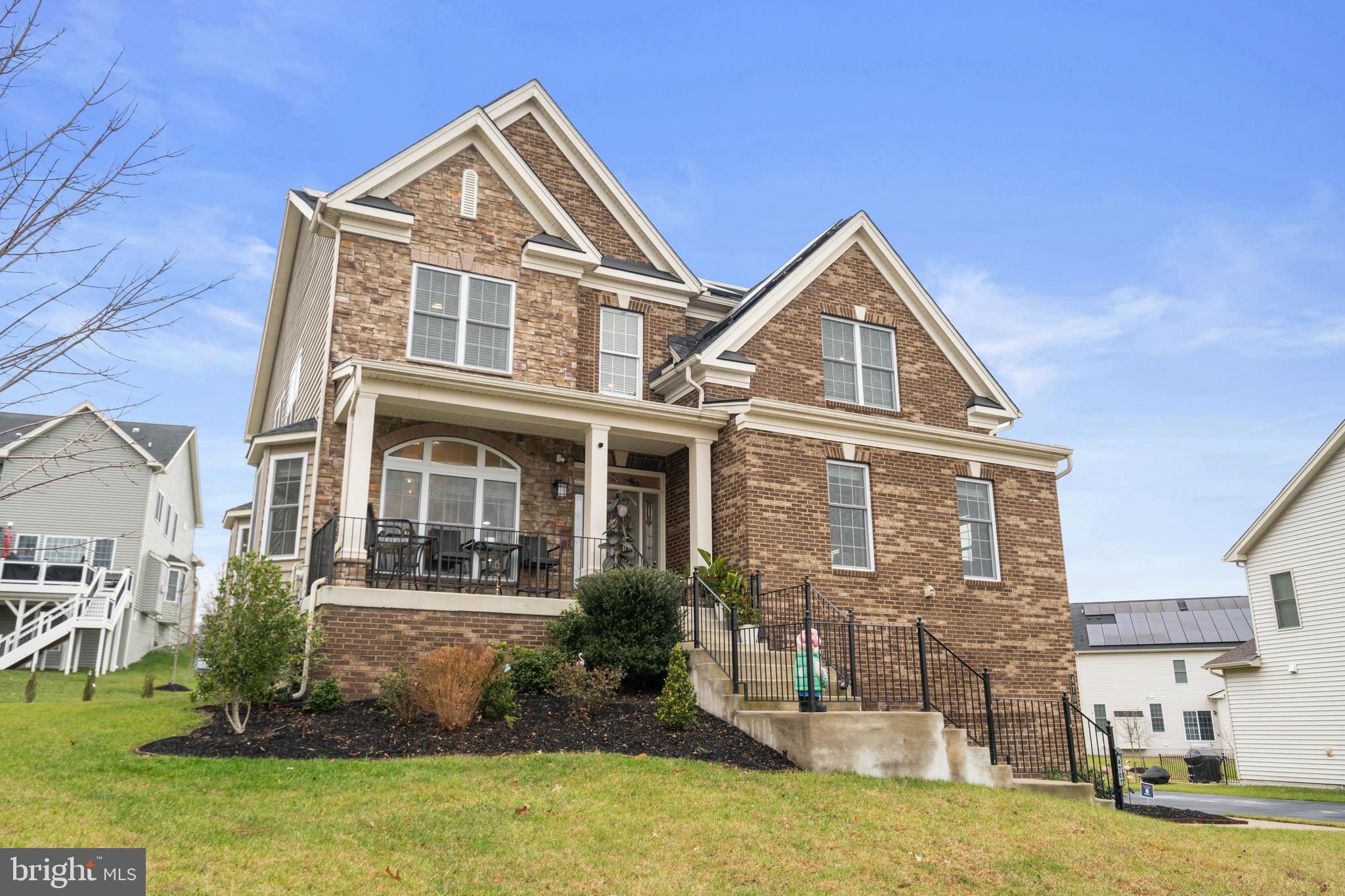 MARLBORO RIDGE - Residential