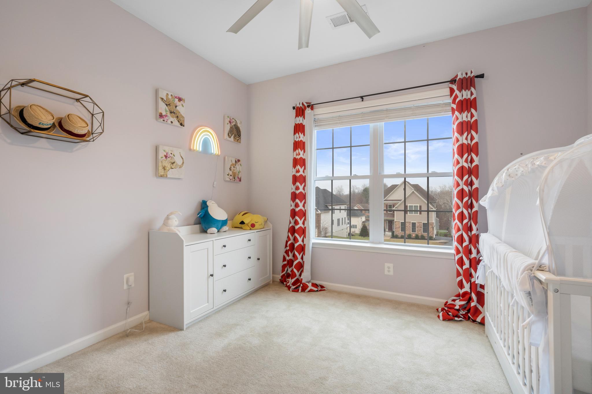 MARLBORO RIDGE - Residential