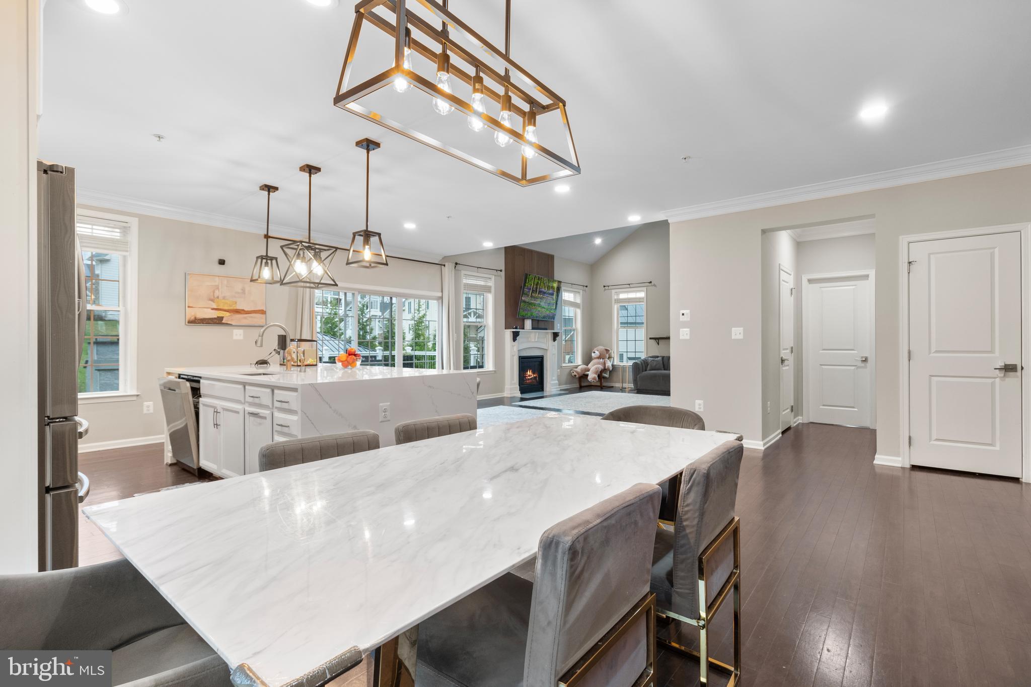 MARLBORO RIDGE - Residential