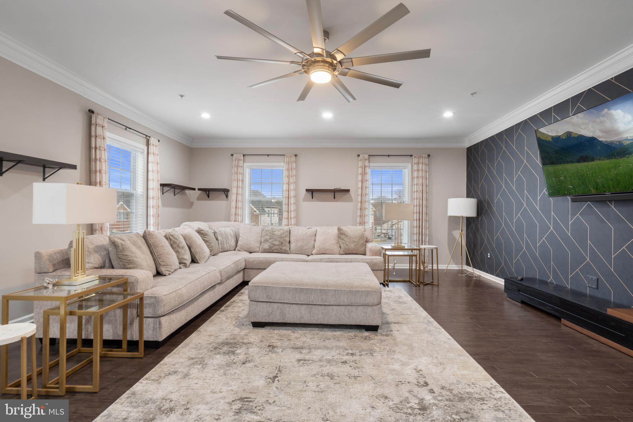 MARLBORO RIDGE - Residential