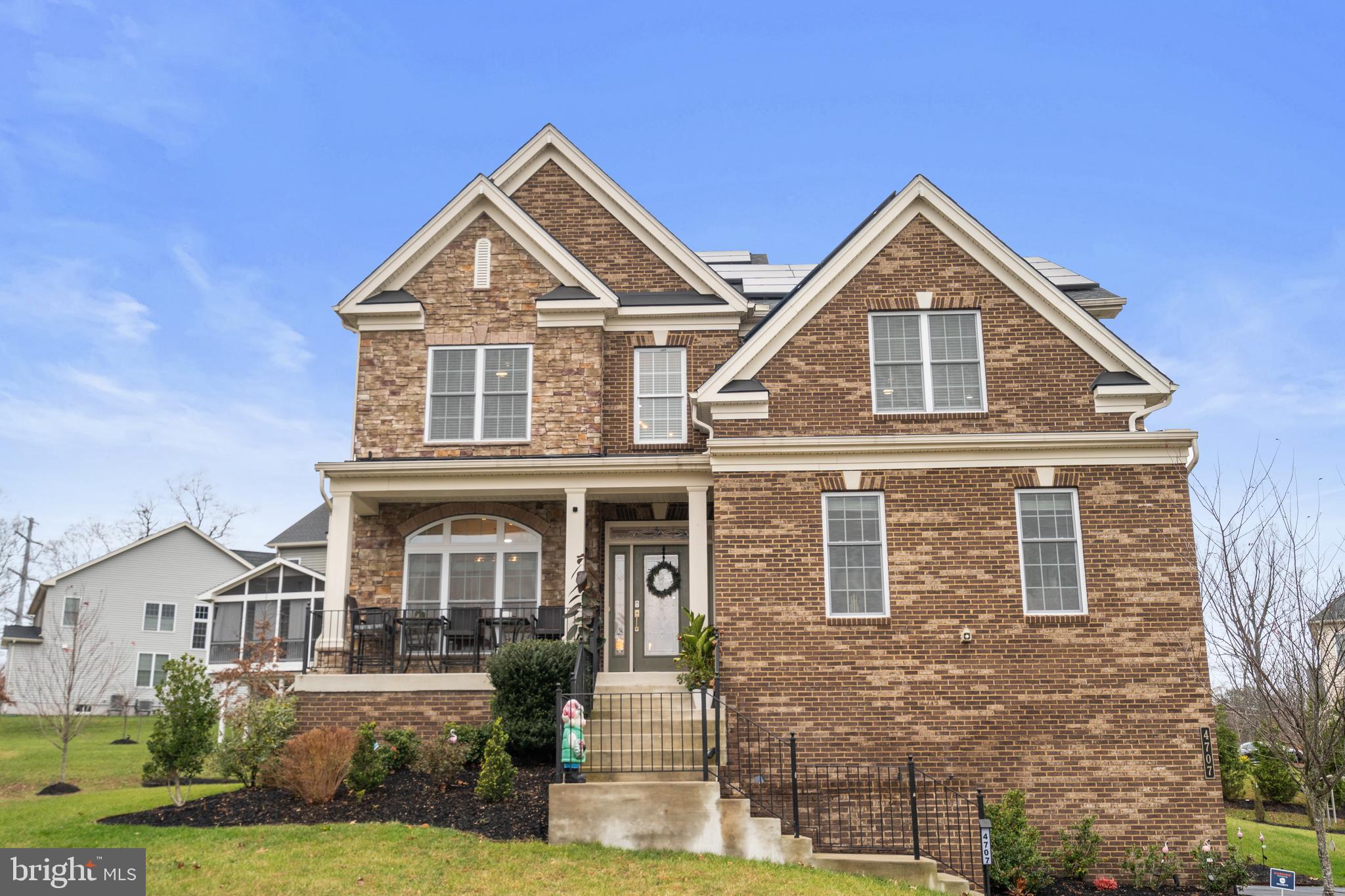 4707 THOROUGHBRED DRIVE