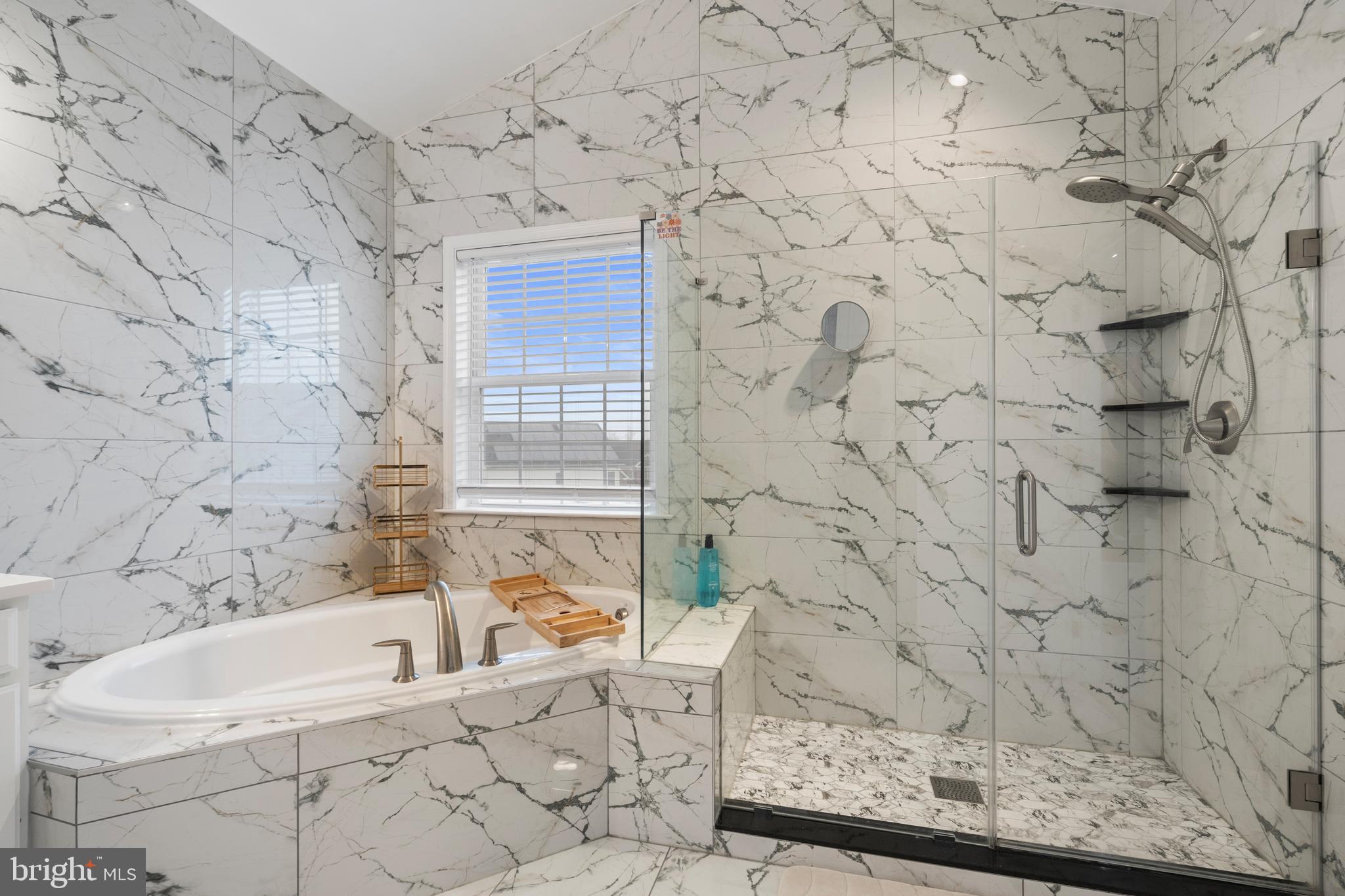 MARLBORO RIDGE - Residential