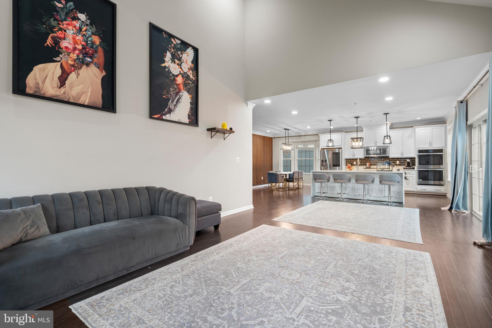 MARLBORO RIDGE - Residential