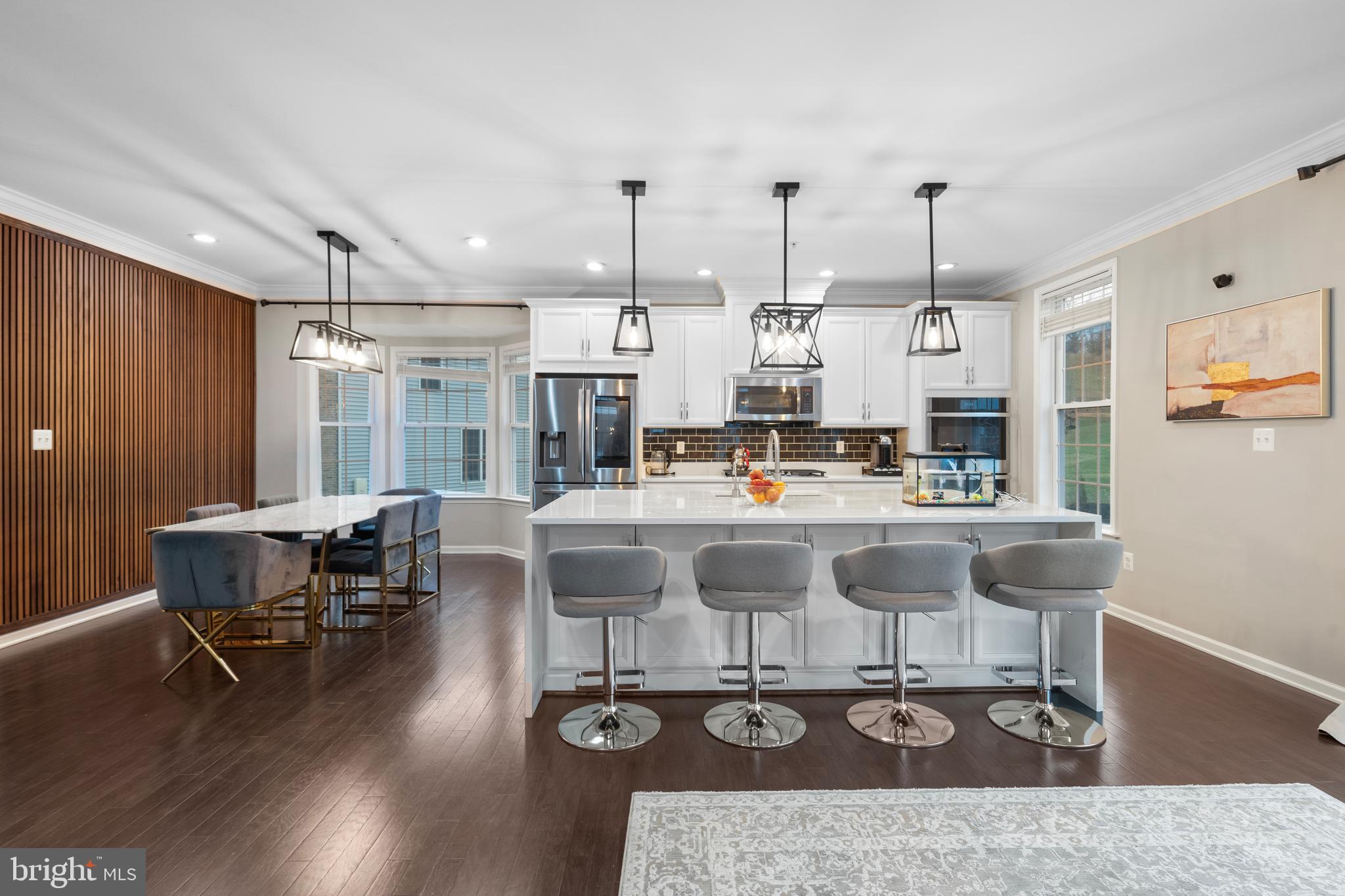 MARLBORO RIDGE - Residential