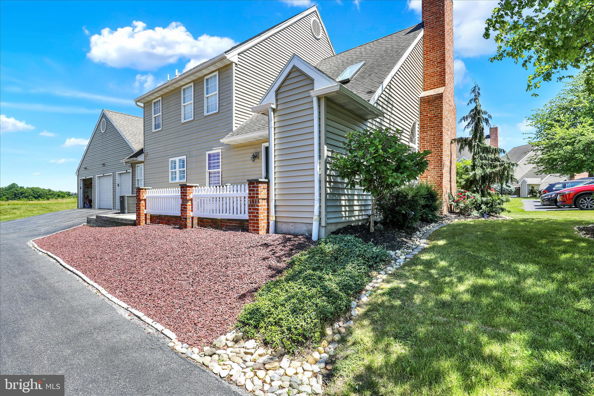 119 PRIMROSE LANE