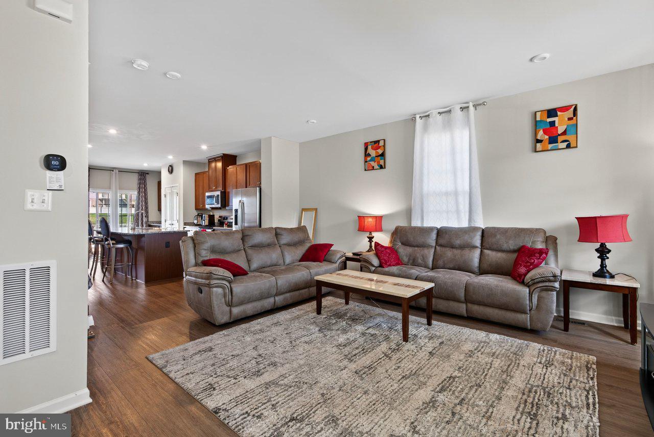 84 DRIPPING SPRING DRIVE