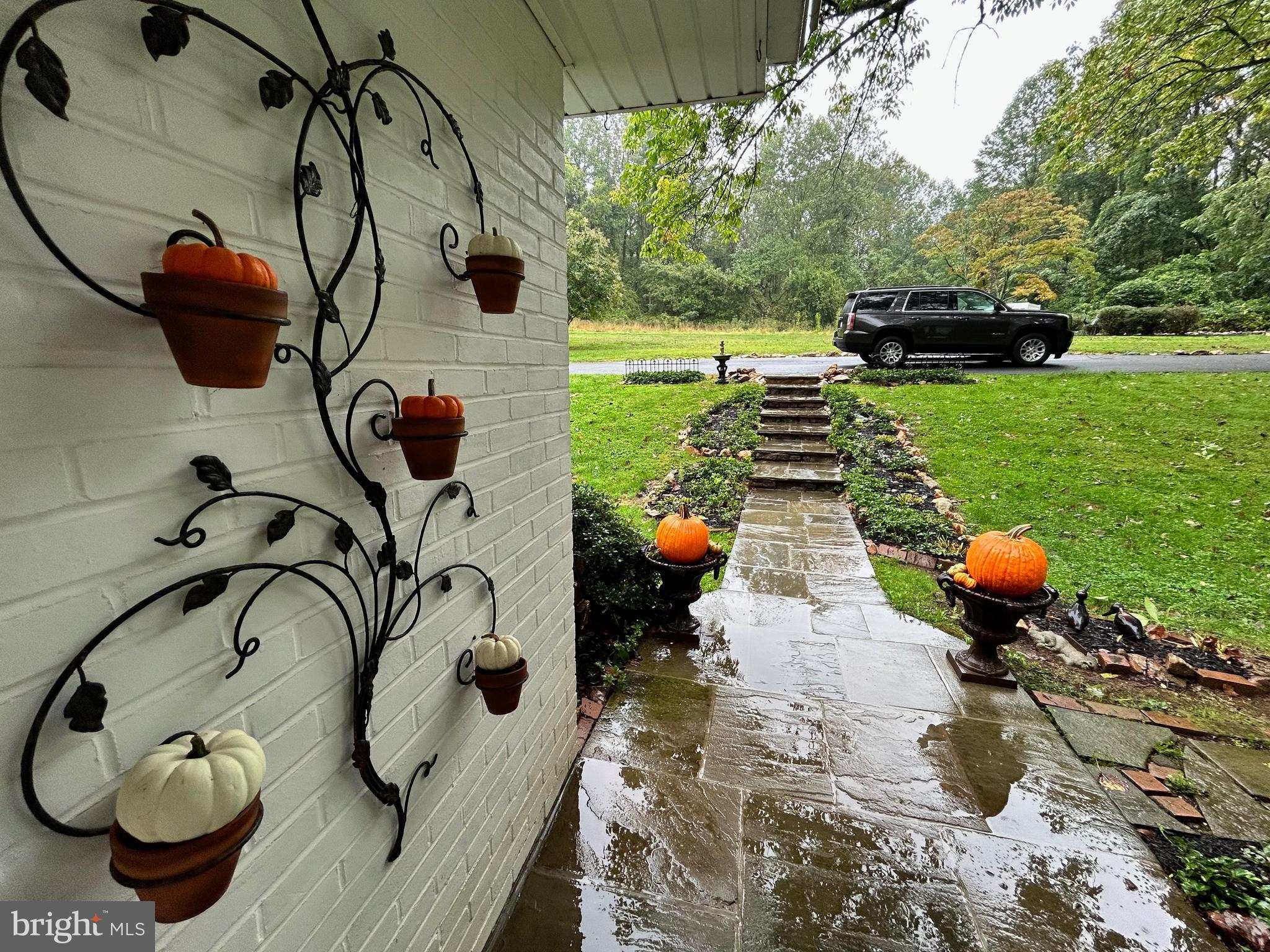 HICKORY HILL - Residential