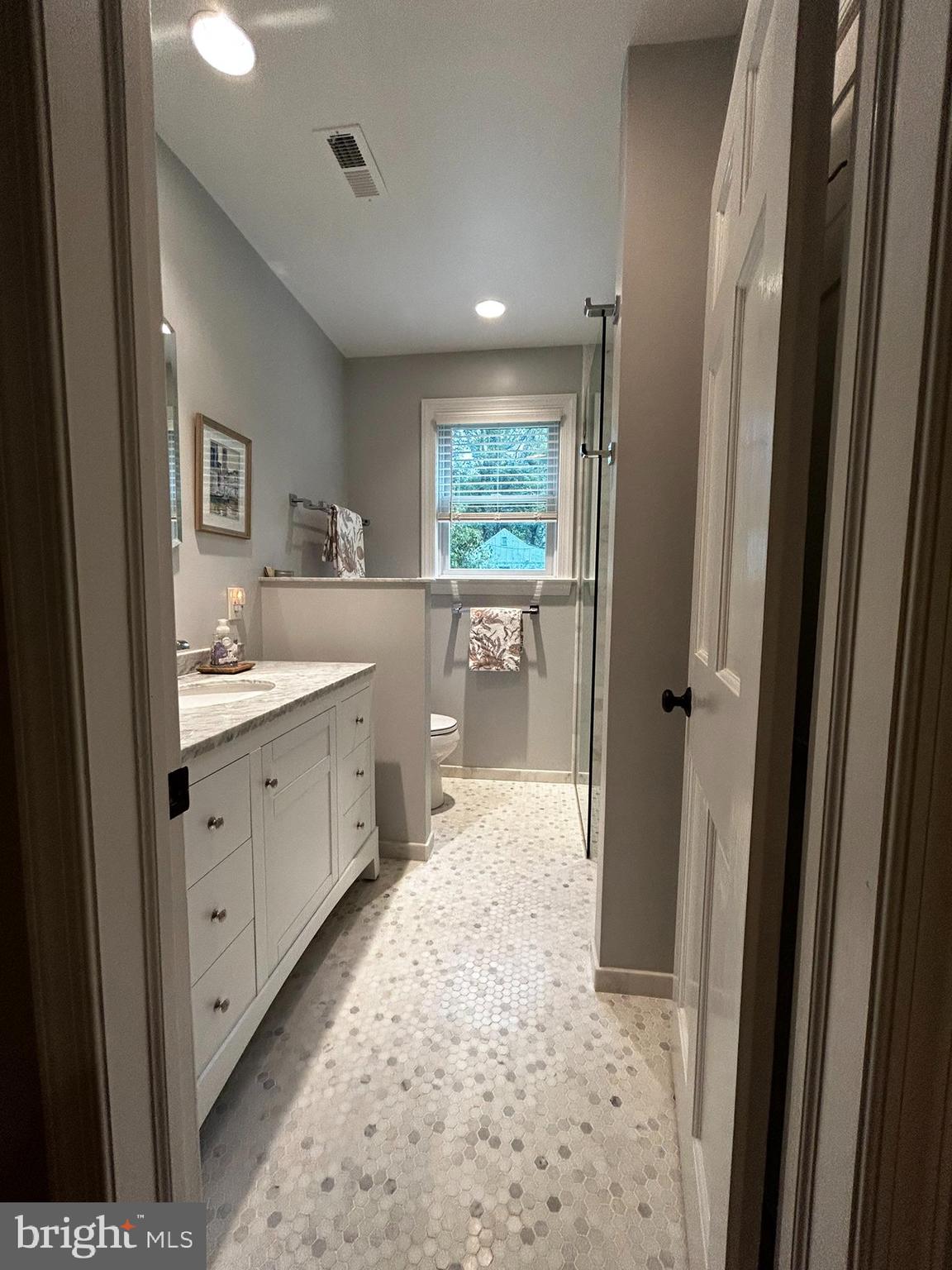 HICKORY HILL - Residential