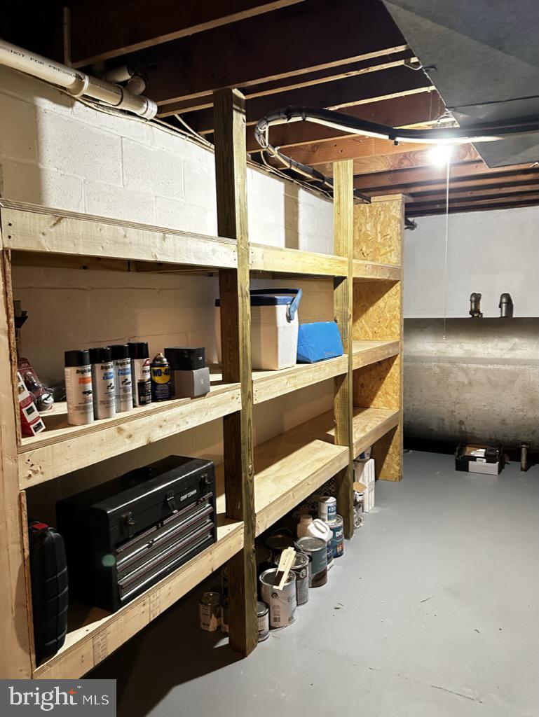 HICKORY HILL - Residential