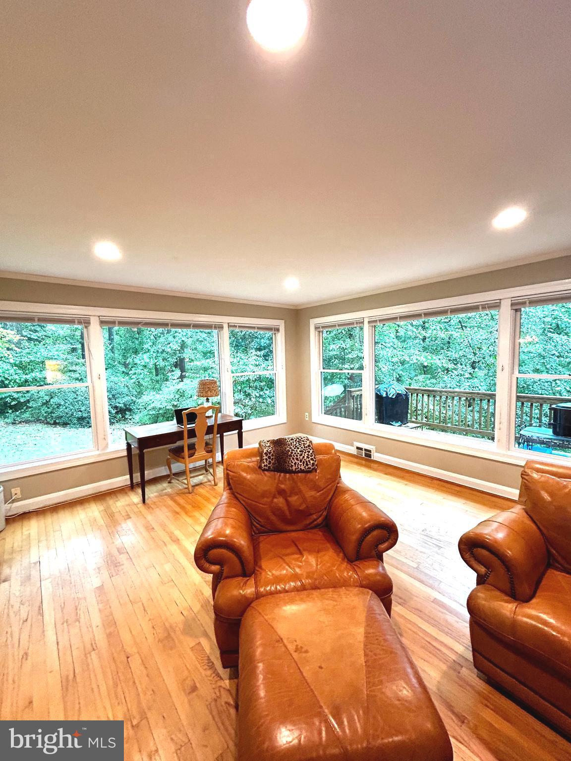 HICKORY HILL - Residential