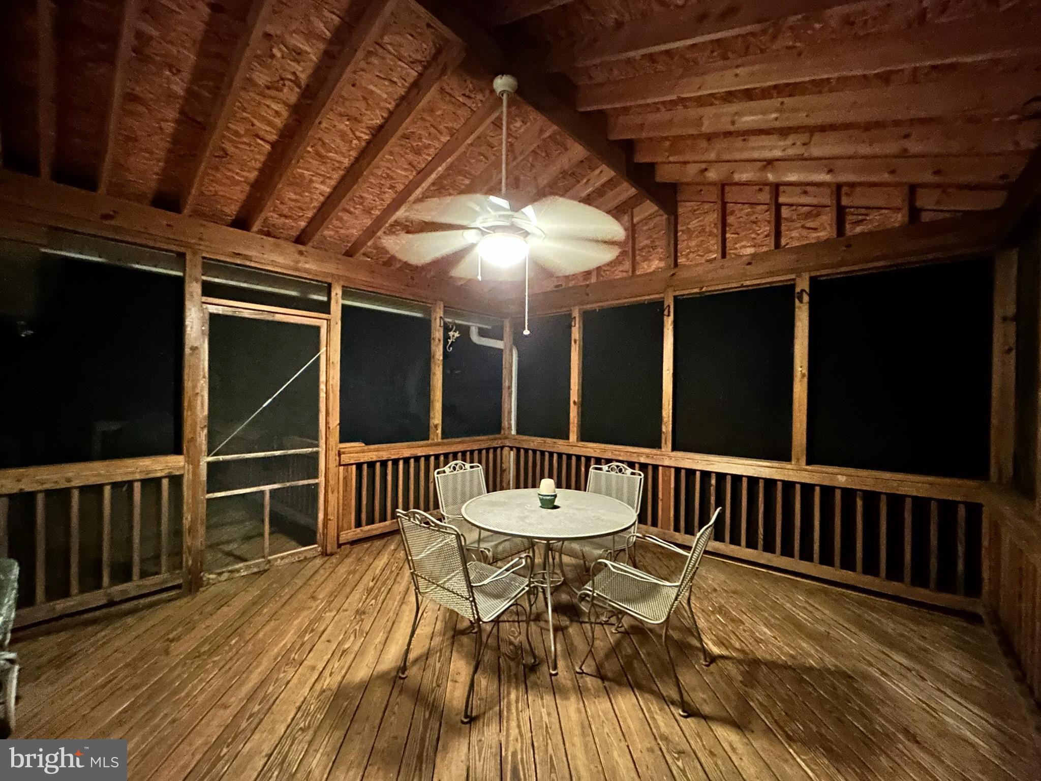 HICKORY HILL - Residential