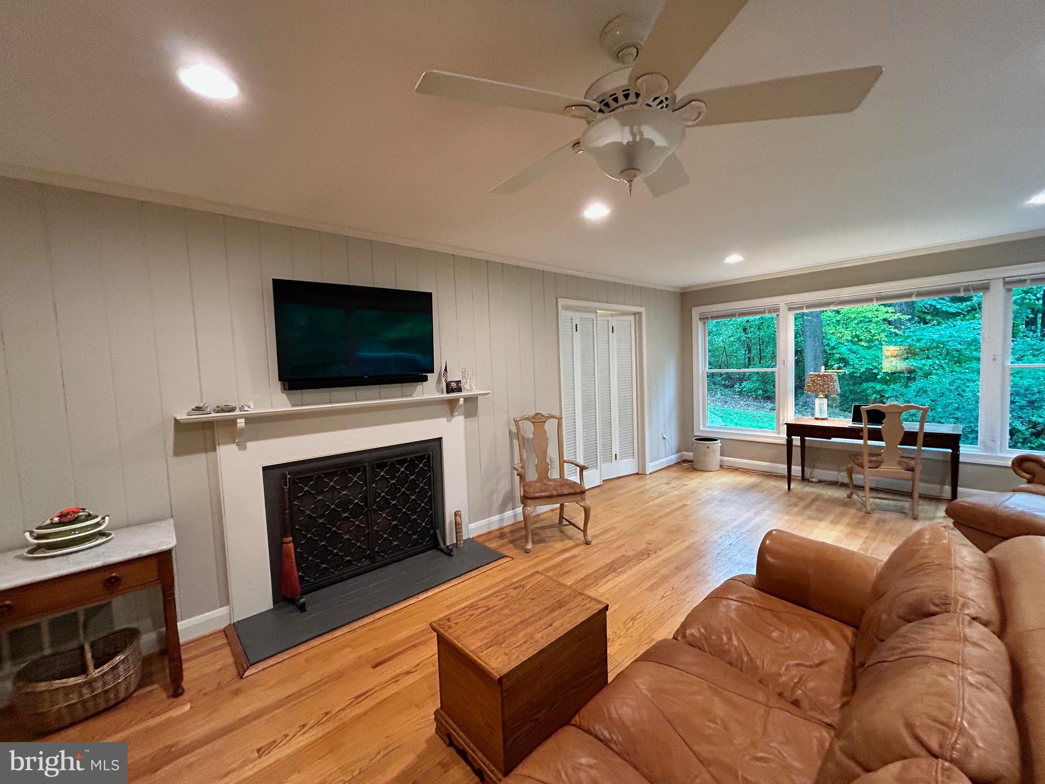 HICKORY HILL - Residential