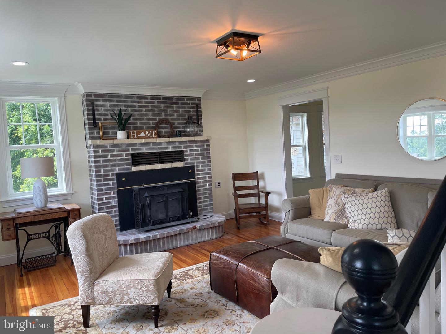 675 FROG HOLLOW ROAD