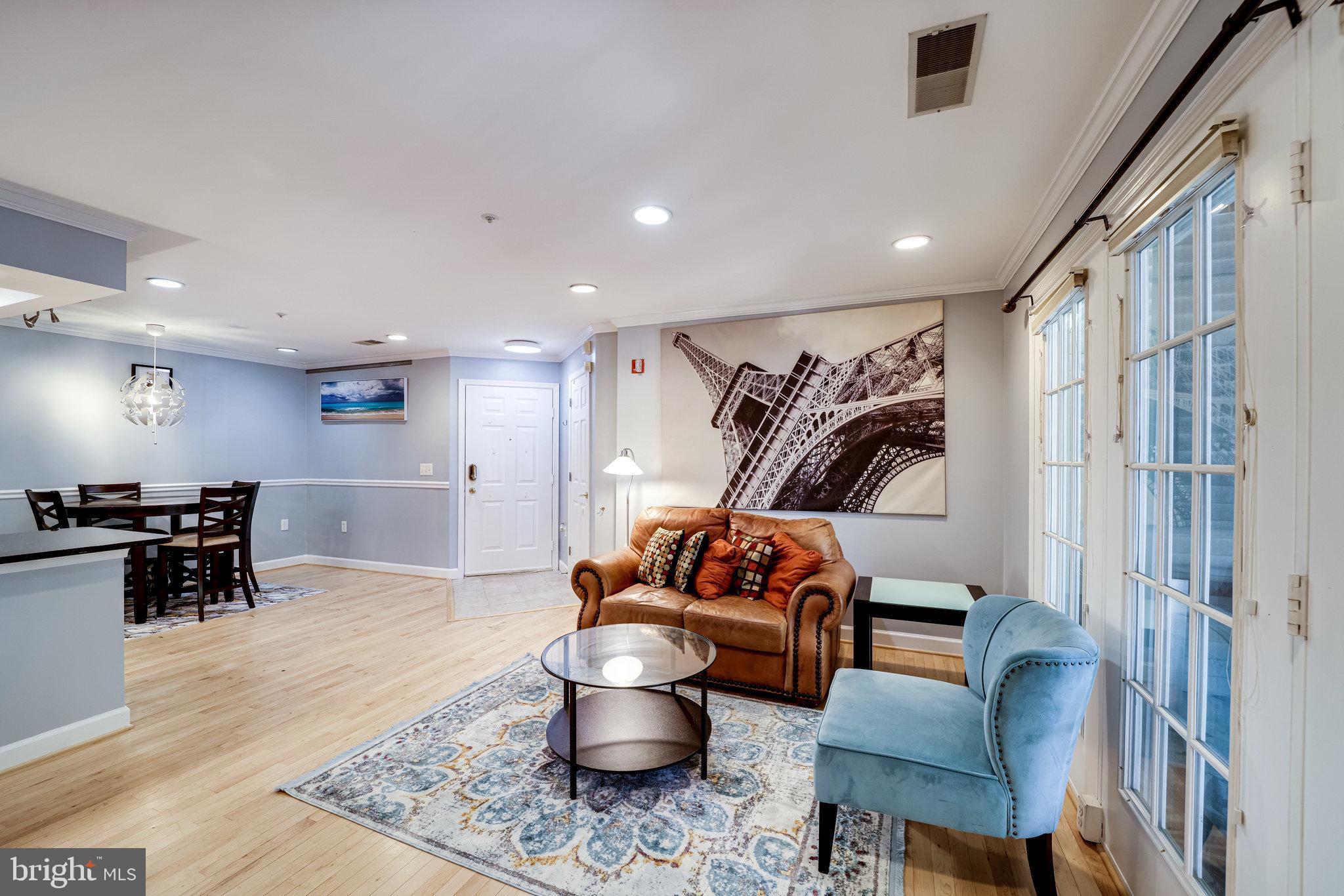 ISLAND CREEK - Residential Lease