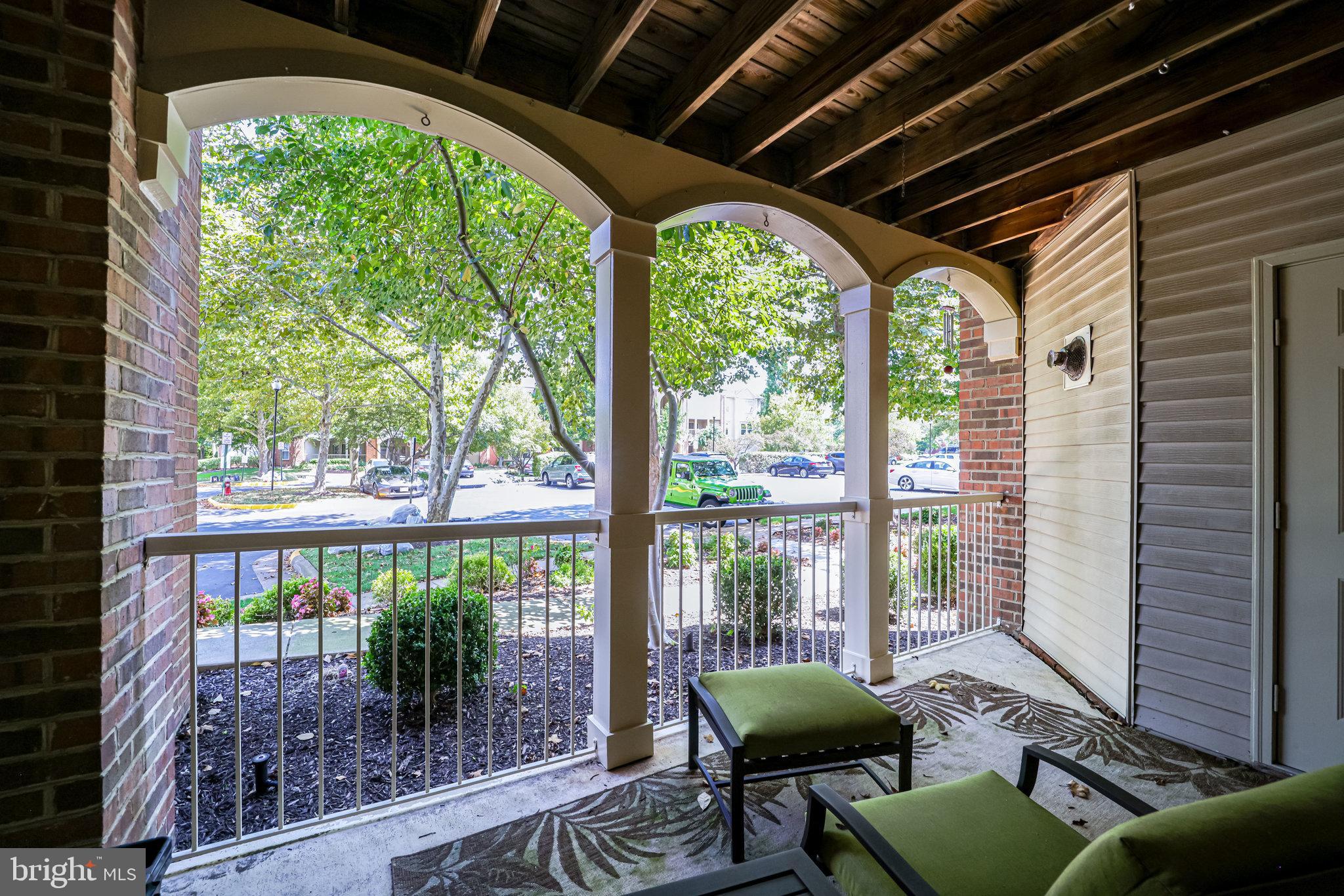 ISLAND CREEK - Residential Lease