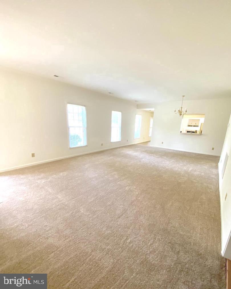 SALEM FIELDS - Residential Lease