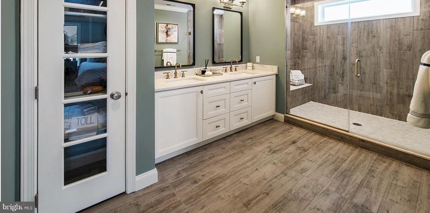 VILLAGES AT CHESTER SPRINGS - Residential Lease