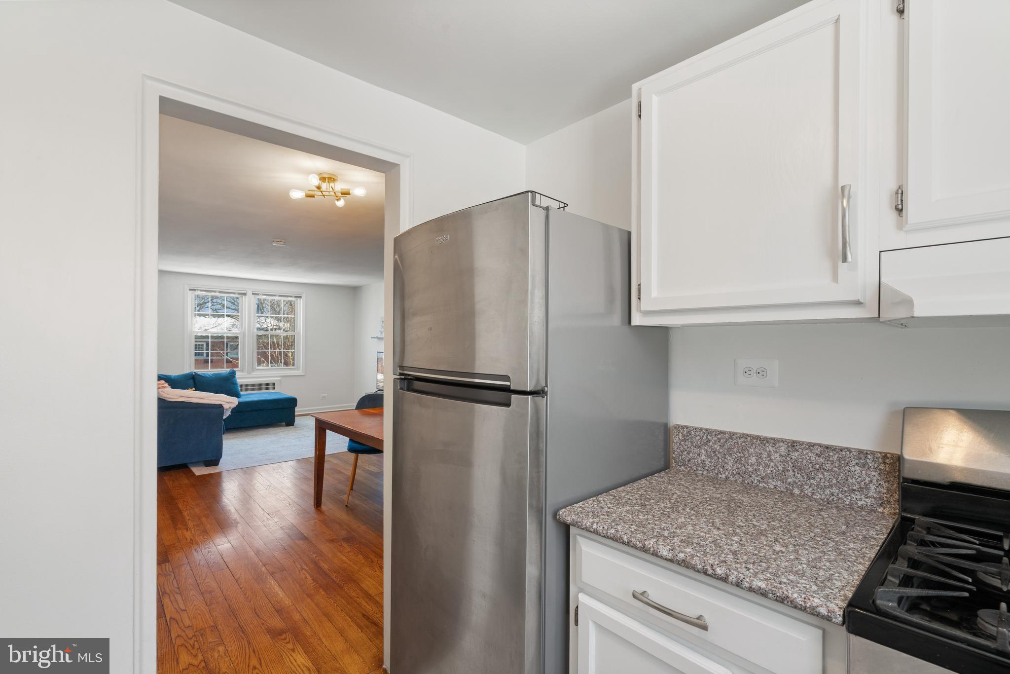 ARLINGTON OAKS - Residential