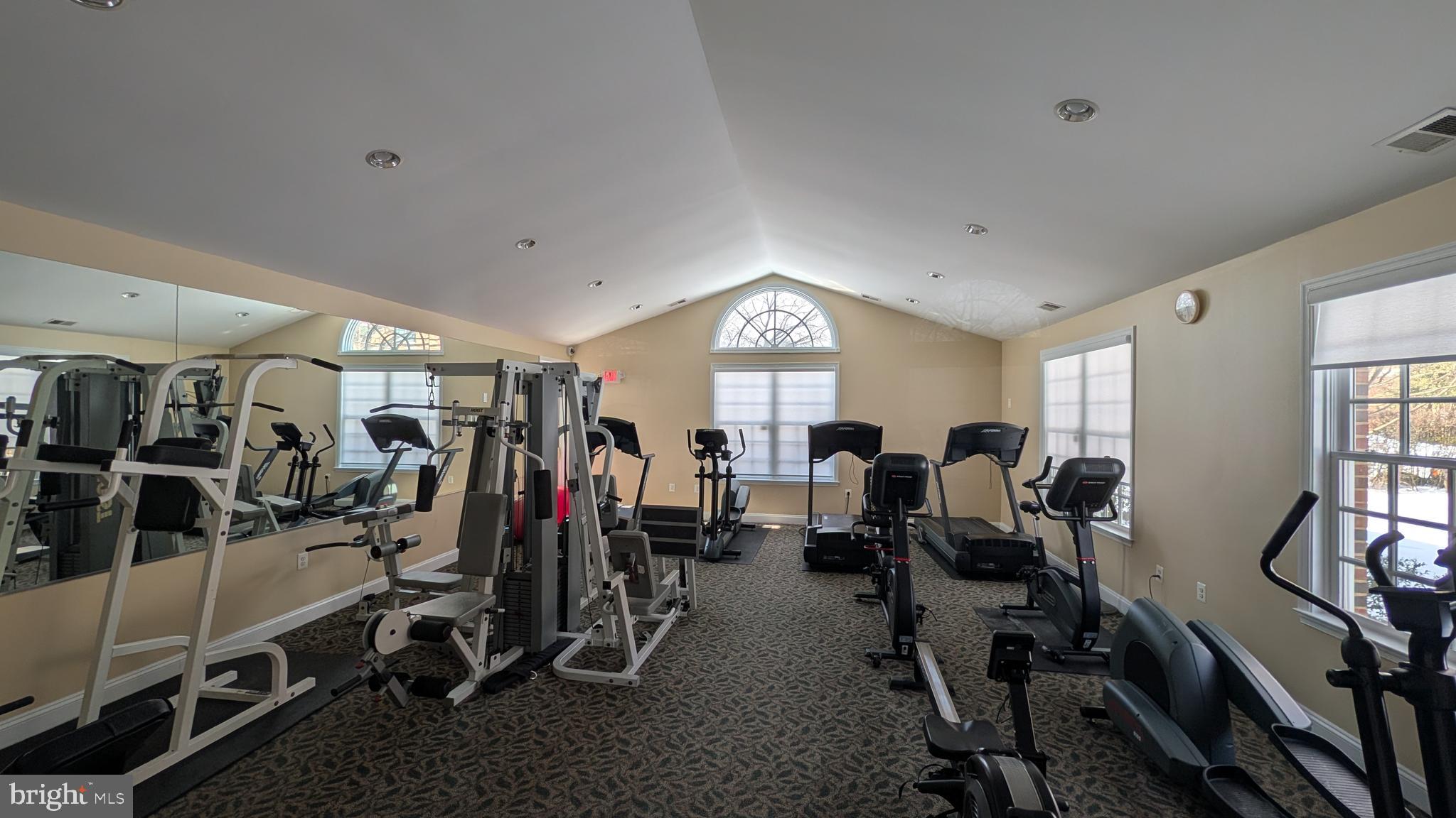 202 N GEORGE MASON DRIVE N 202-2