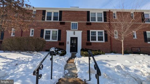 202 N GEORGE MASON DRIVE N 202-2 ARLINGTON VA 22203