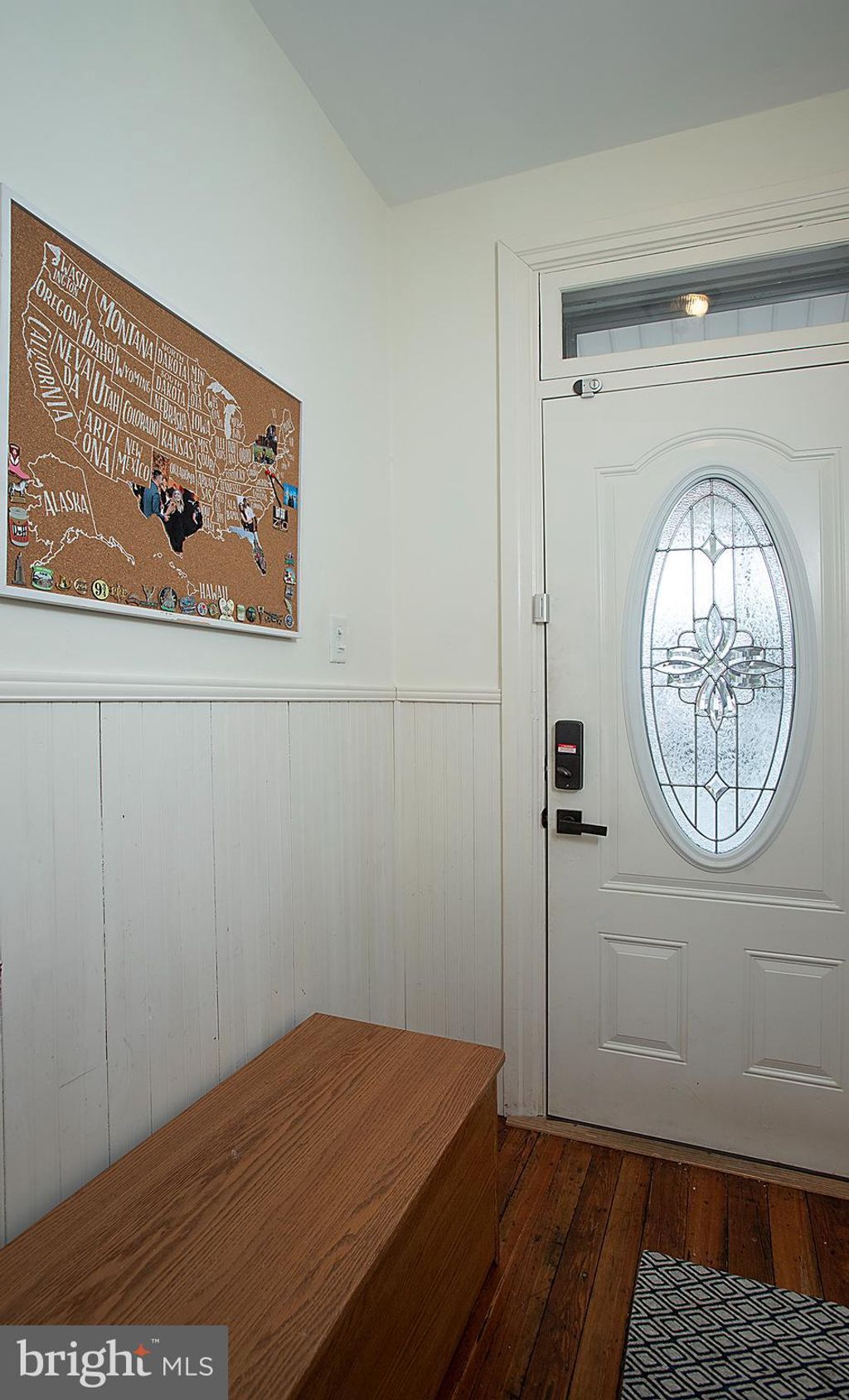 Photo of 407 Poplar Street, Columbia, PA 17512 (MLS # PALA2047916)