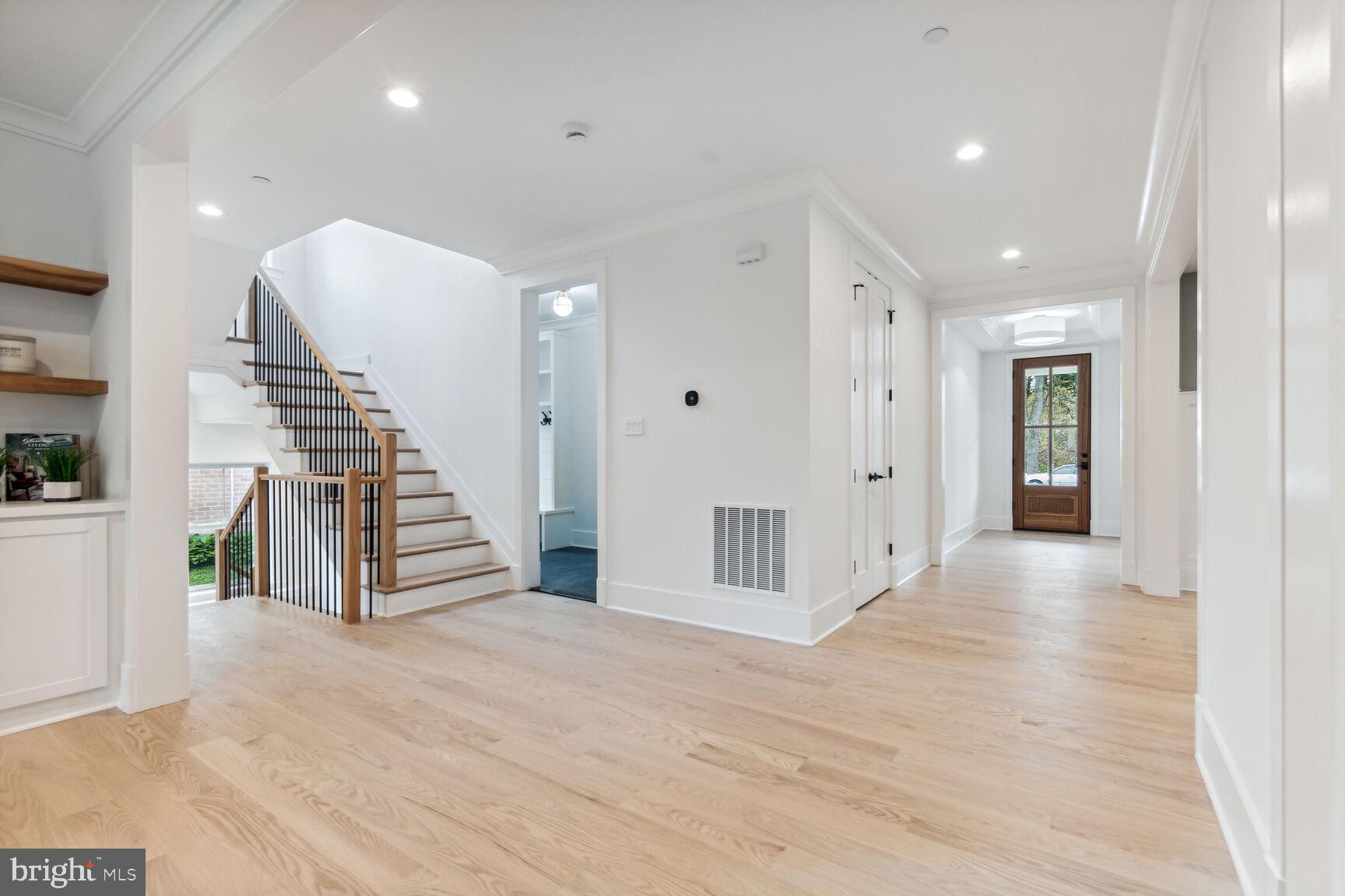 ALTA VISTA GARDENS - Residential