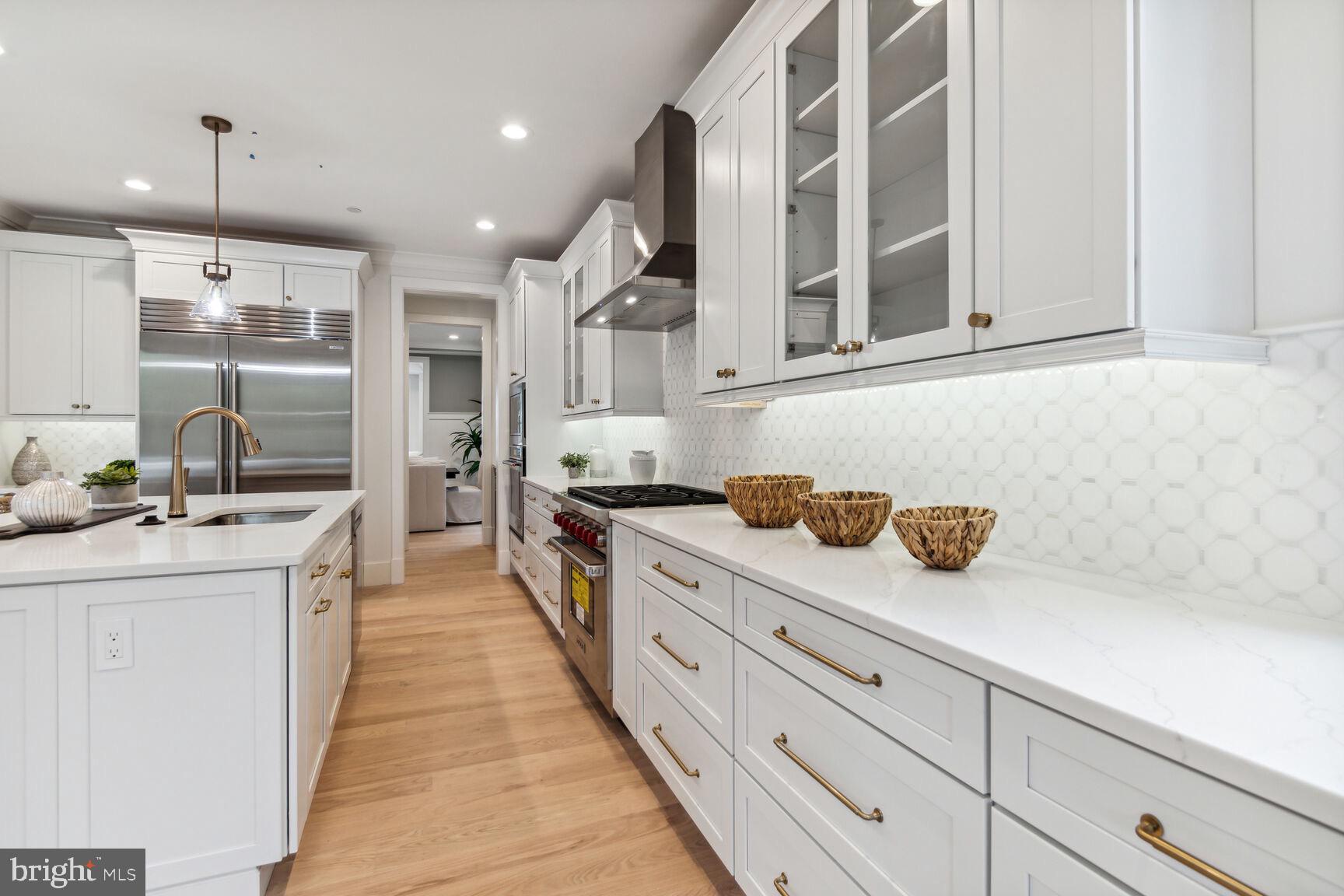 ALTA VISTA GARDENS - Residential