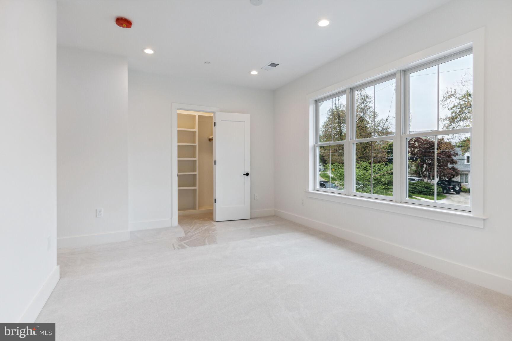 ALTA VISTA GARDENS - Residential