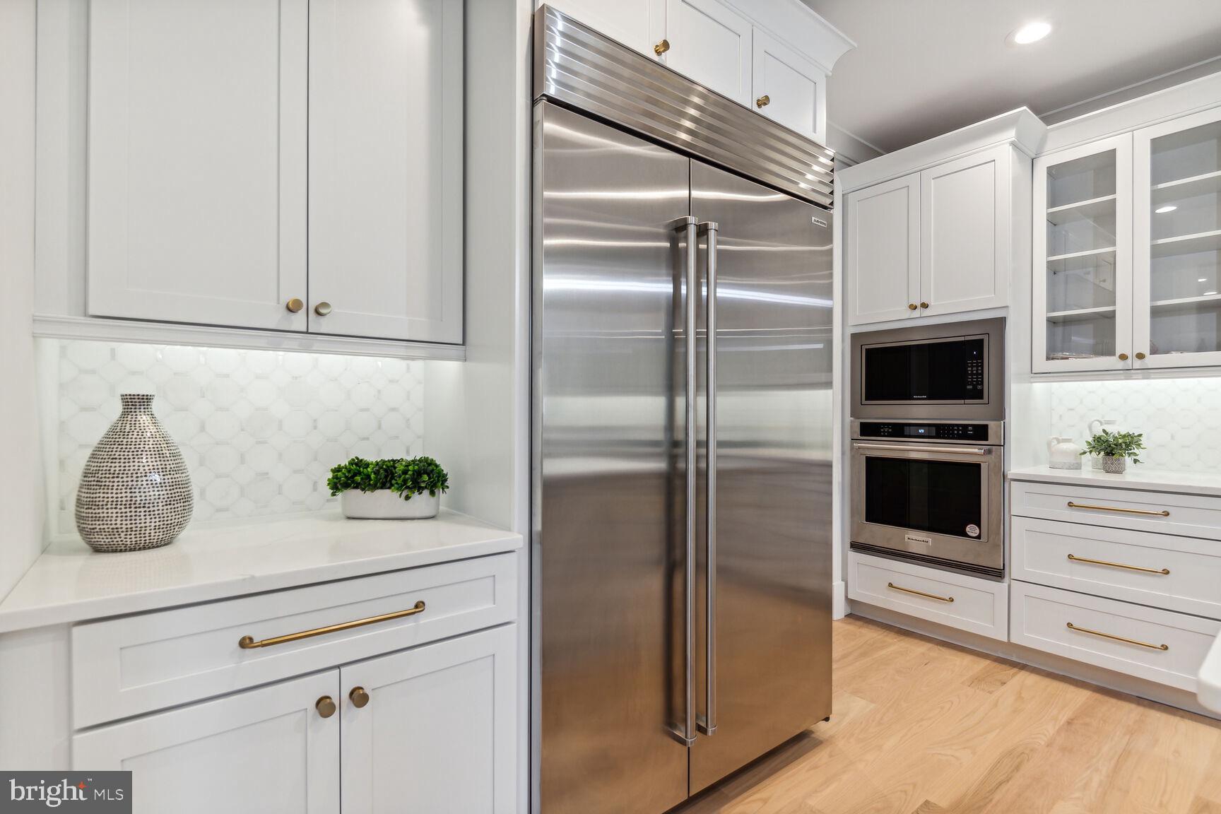 ALTA VISTA GARDENS - Residential