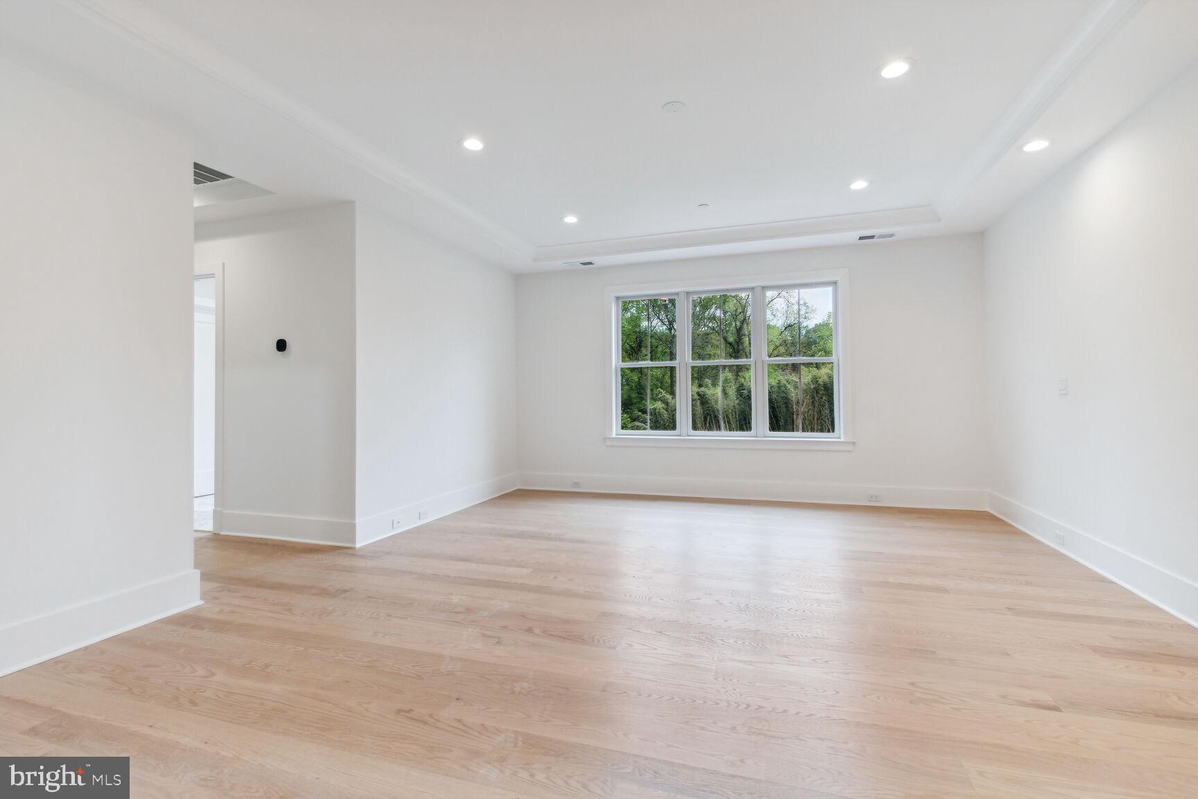 ALTA VISTA GARDENS - Residential