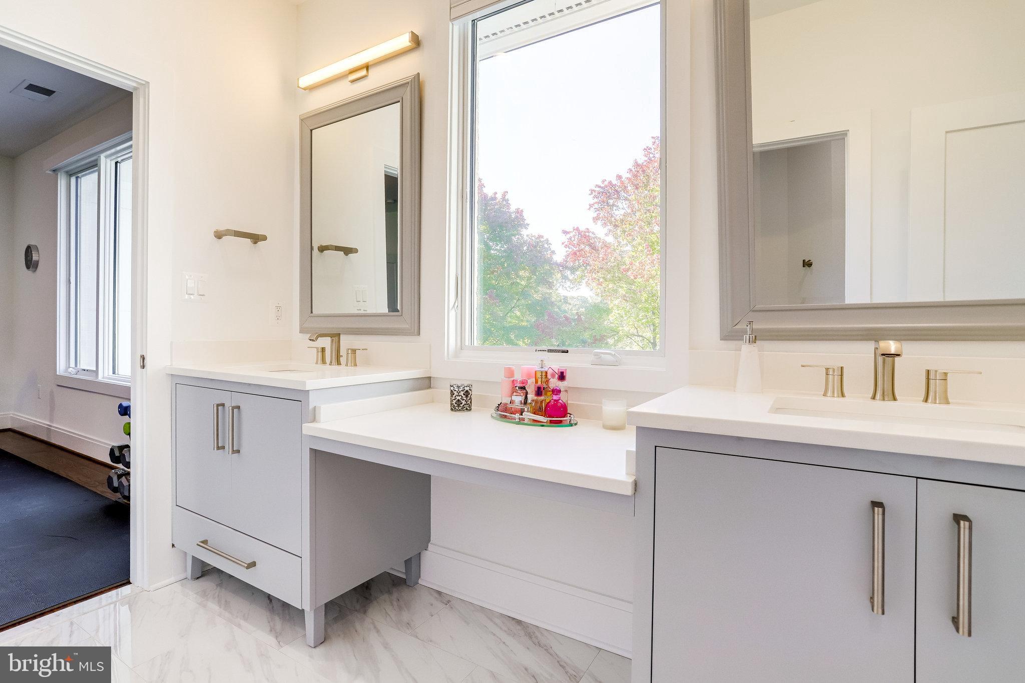 ASHTON HEIGHTS - Residential