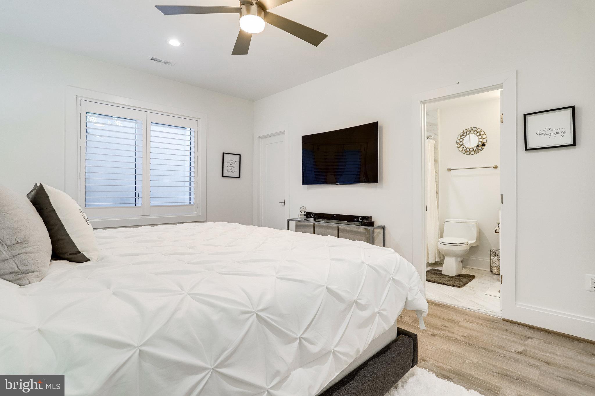 ASHTON HEIGHTS - Residential