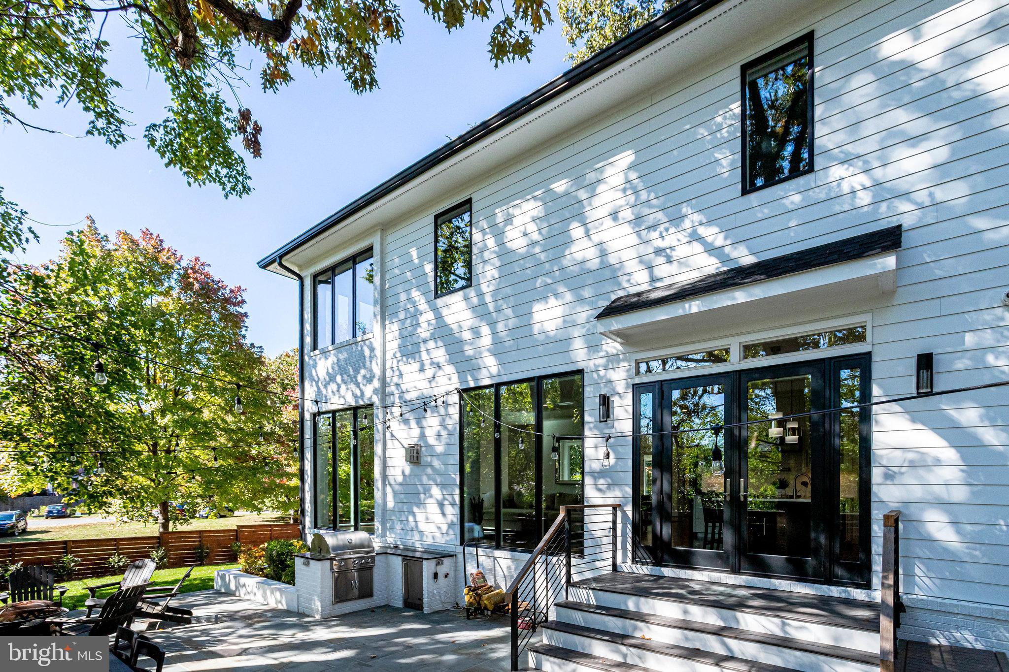 ASHTON HEIGHTS - Residential