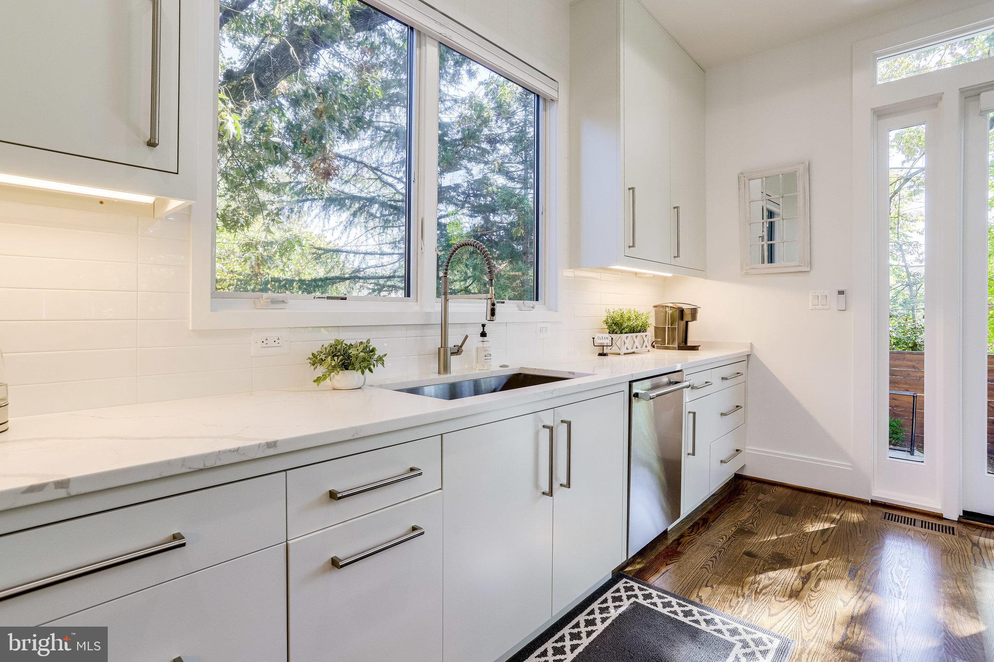 ASHTON HEIGHTS - Residential