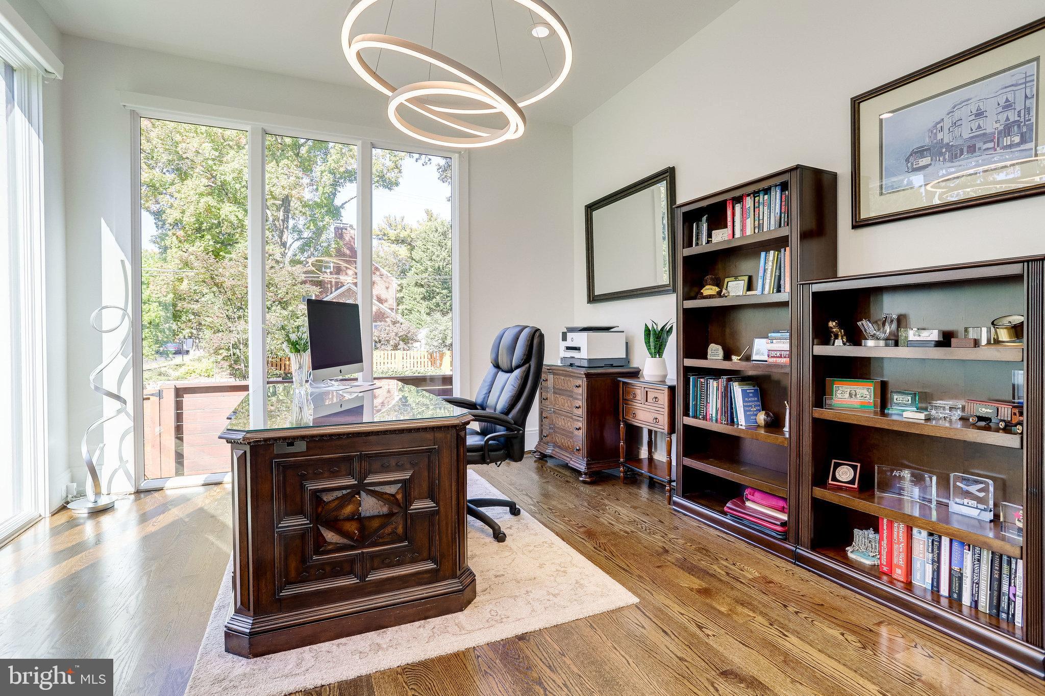 ASHTON HEIGHTS - Residential