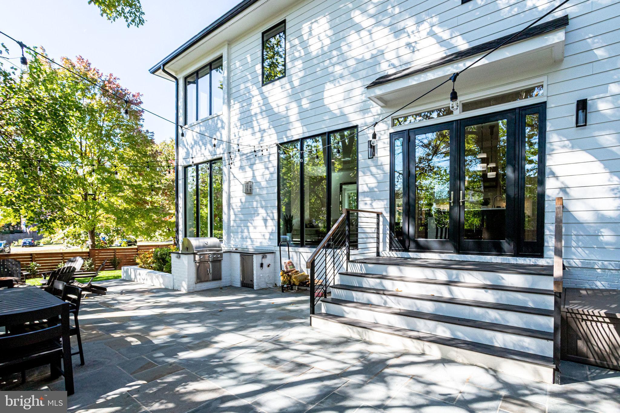 ASHTON HEIGHTS - Residential