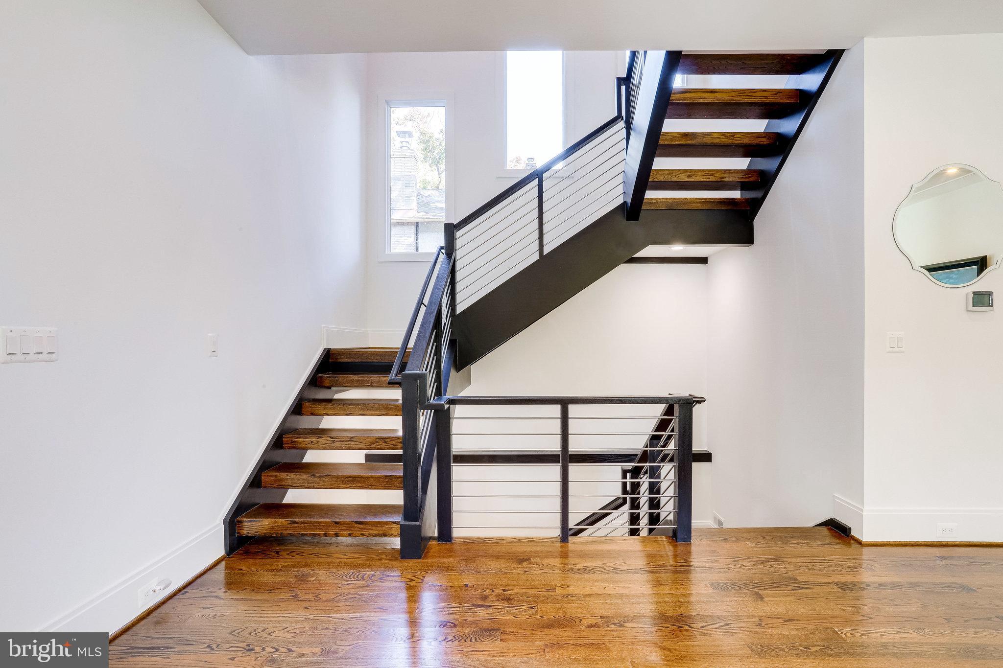 ASHTON HEIGHTS - Residential