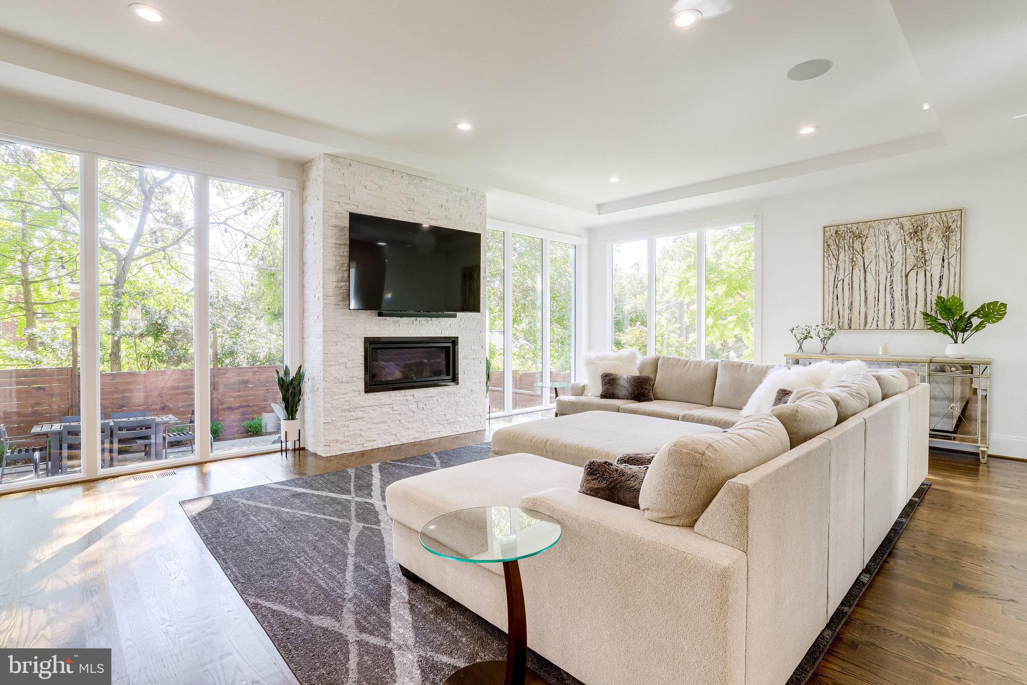 ASHTON HEIGHTS - Residential