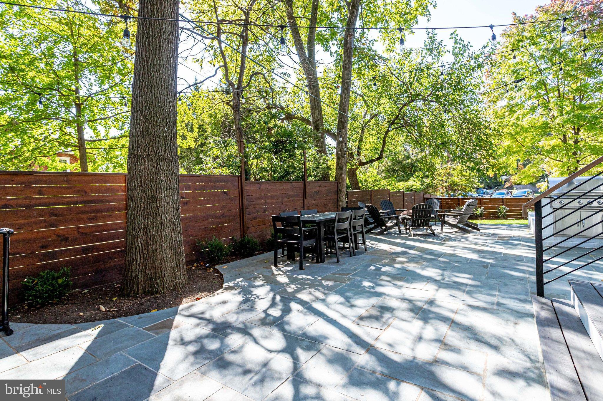 ASHTON HEIGHTS - Residential