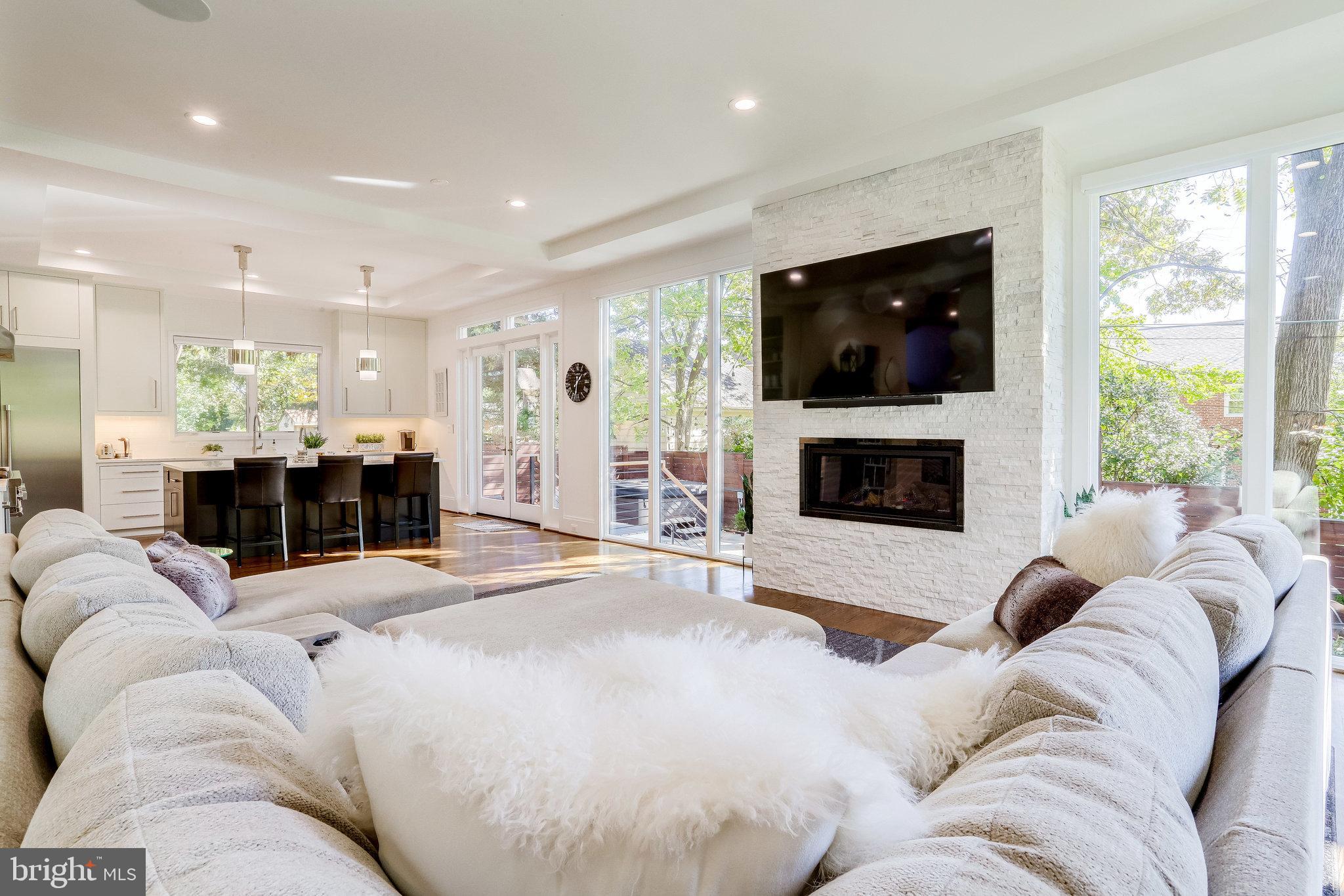 ASHTON HEIGHTS - Residential