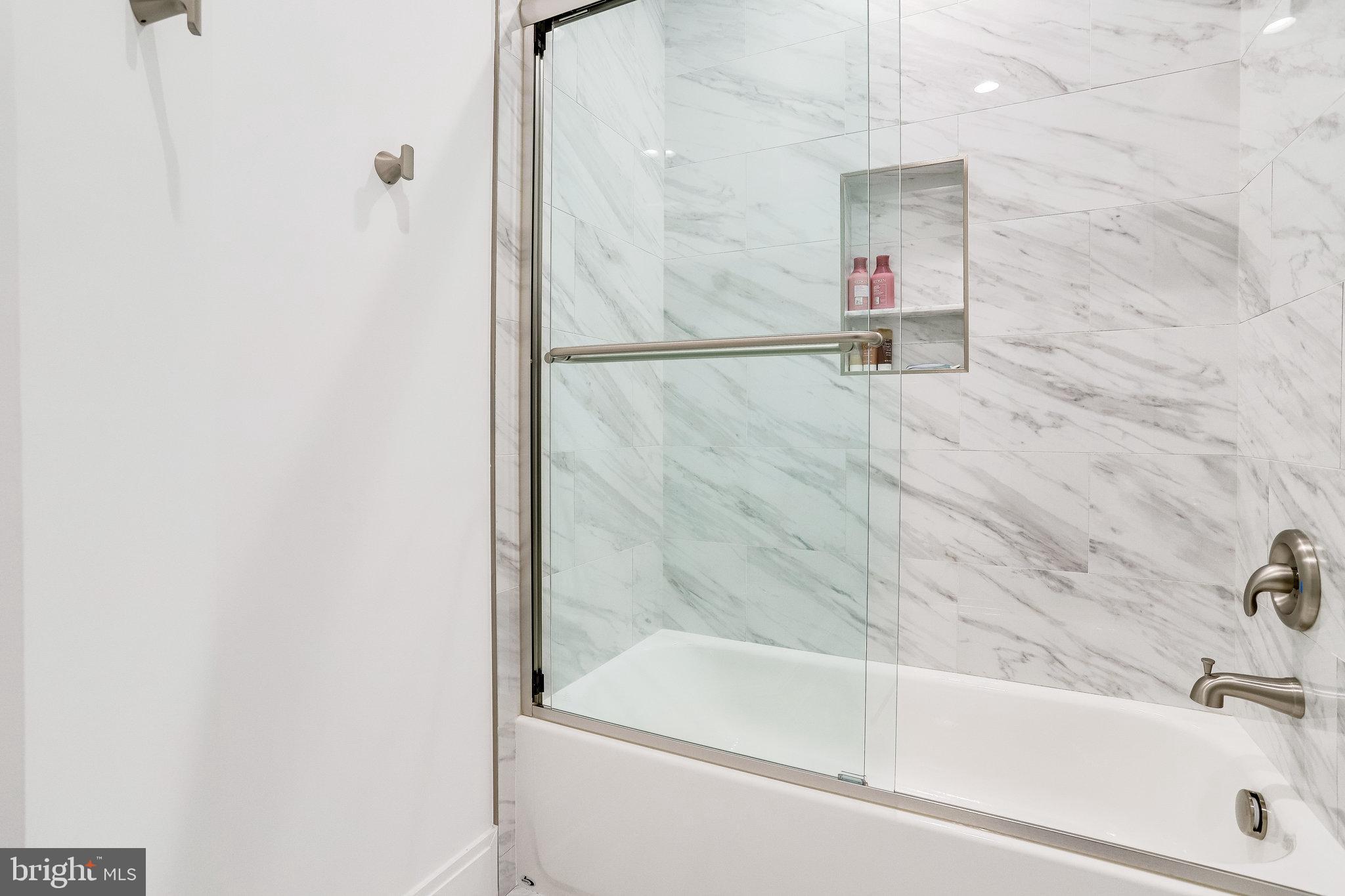 ASHTON HEIGHTS - Residential