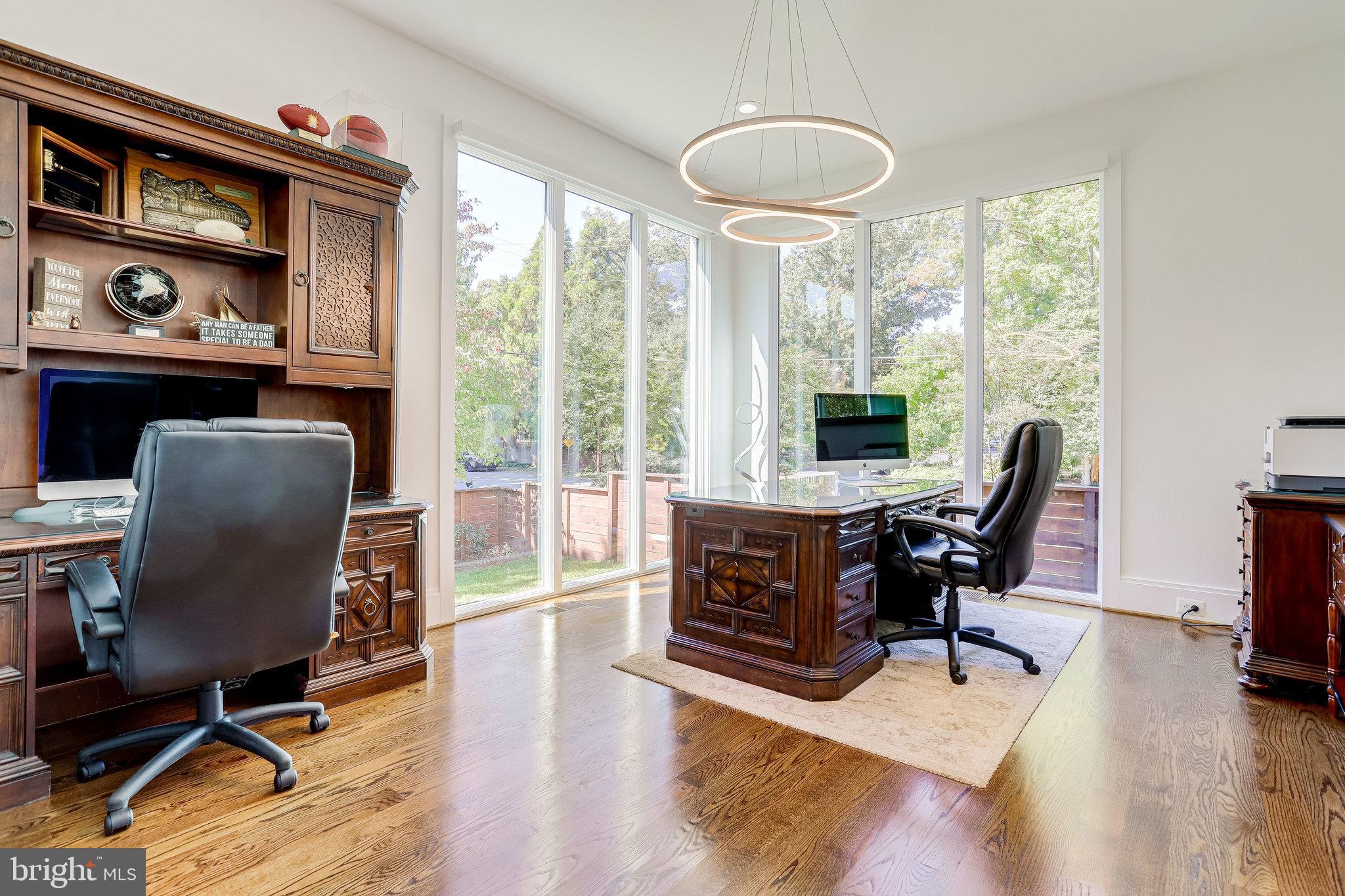 ASHTON HEIGHTS - Residential