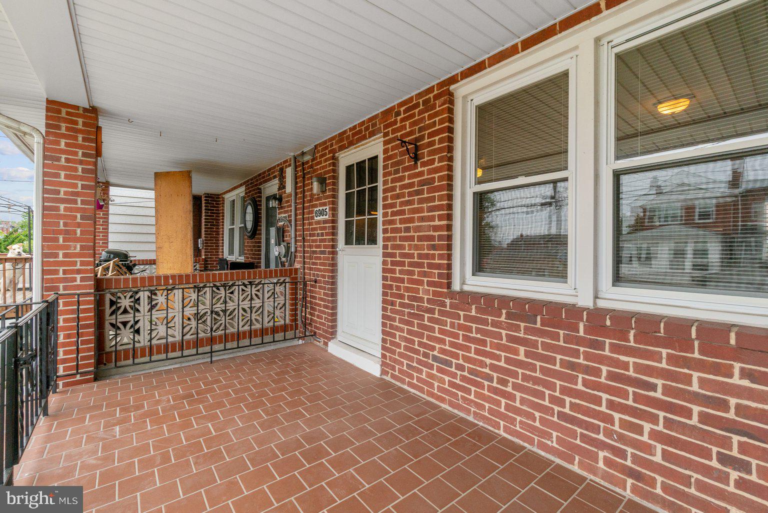 DUNDALK VILLAGE - Residential