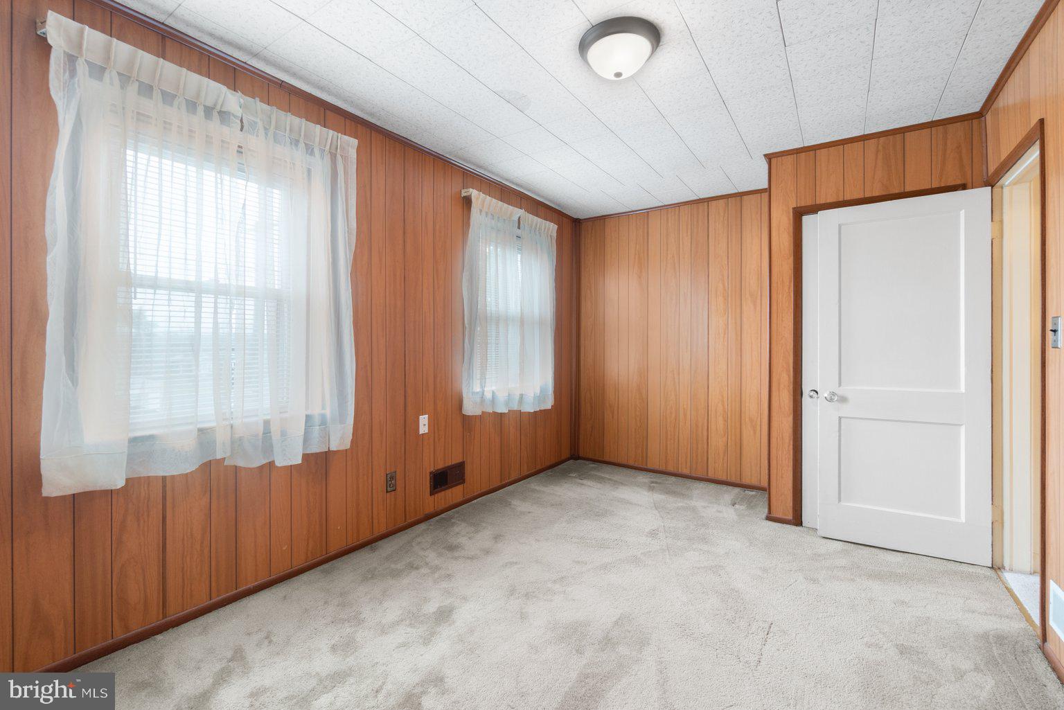 DUNDALK VILLAGE - Residential